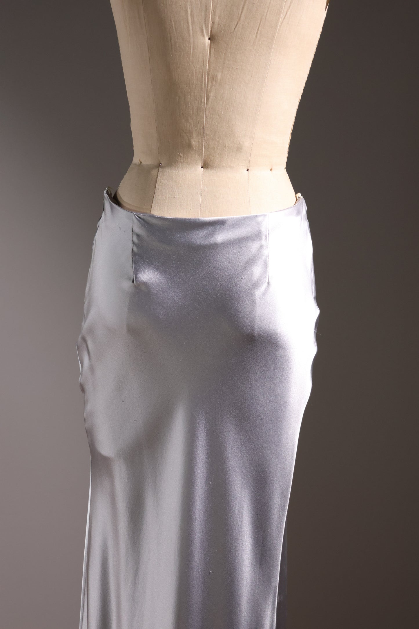 Les Habitudes Bias Silk Skirt No Back Seam - Silver Blue