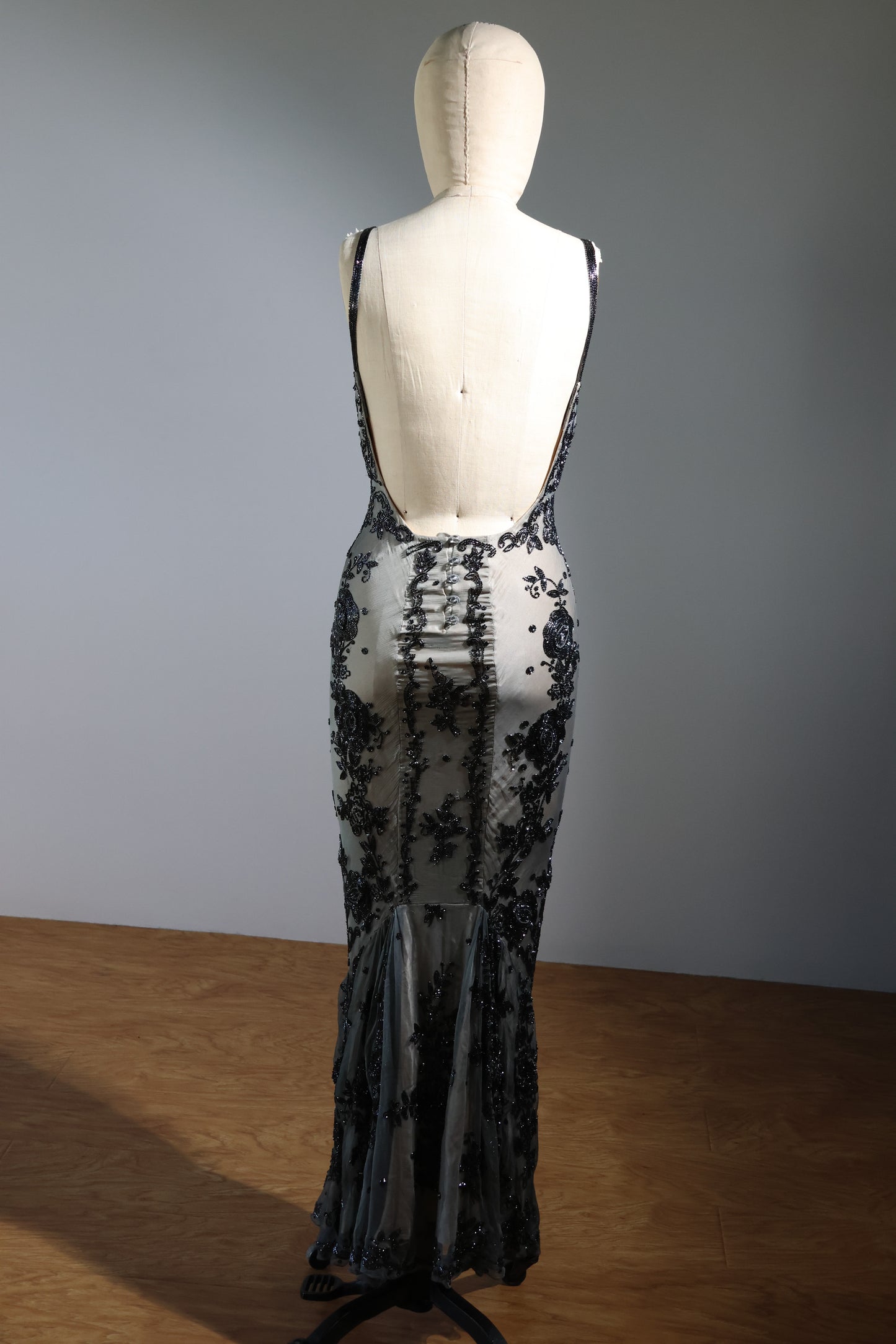 Les Habitudes Beaded Pattern Dress 126 - Silver Blue / Pink (Petite)