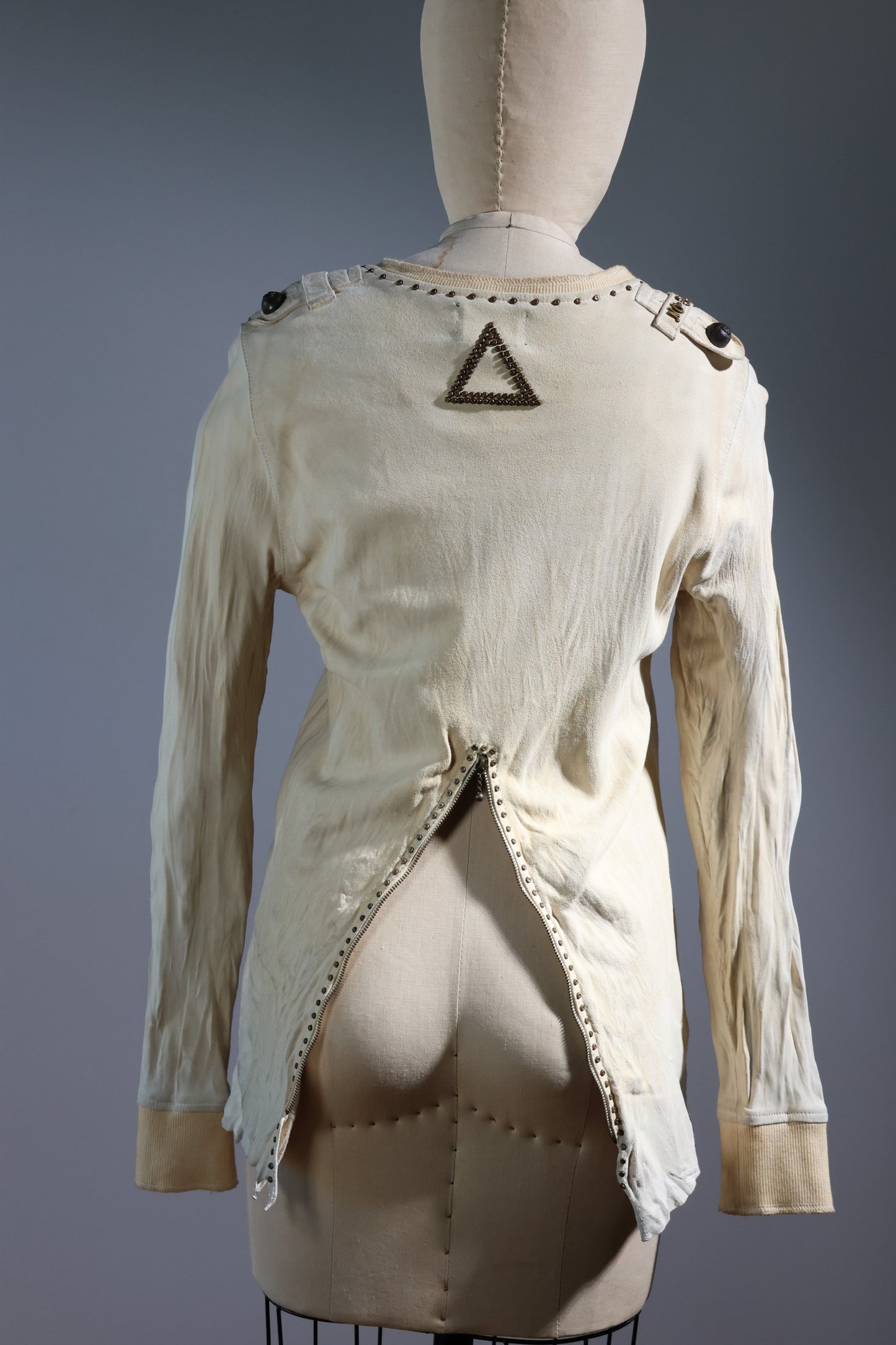 Share Spirit Sheepleather Top - White