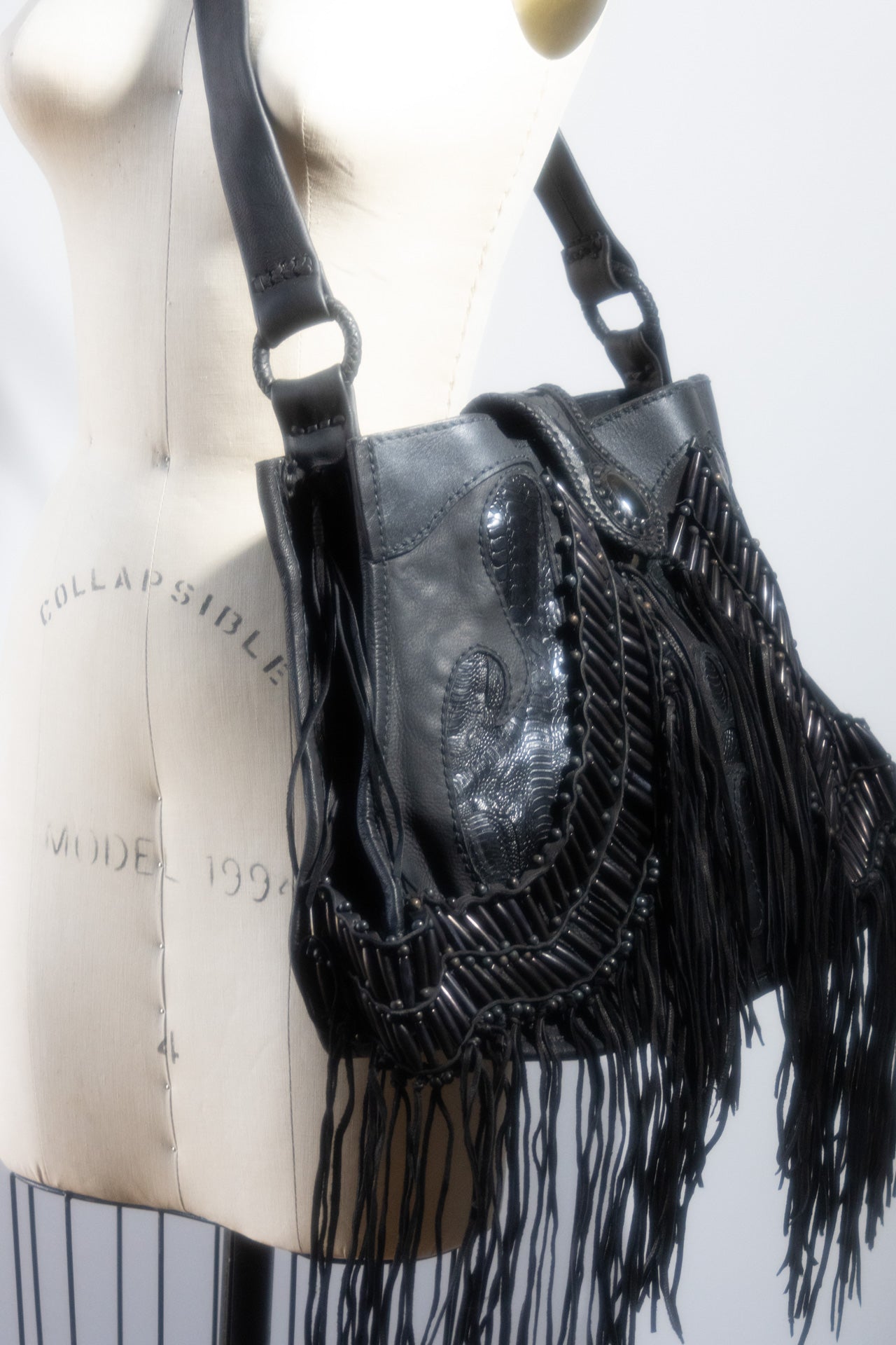 Share Spirit Genuine Leather Bag With Tassels