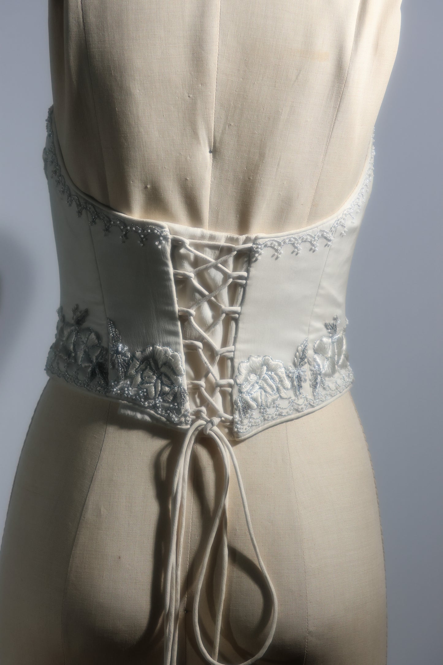 Eavis & Brown Corset TP82 White / White