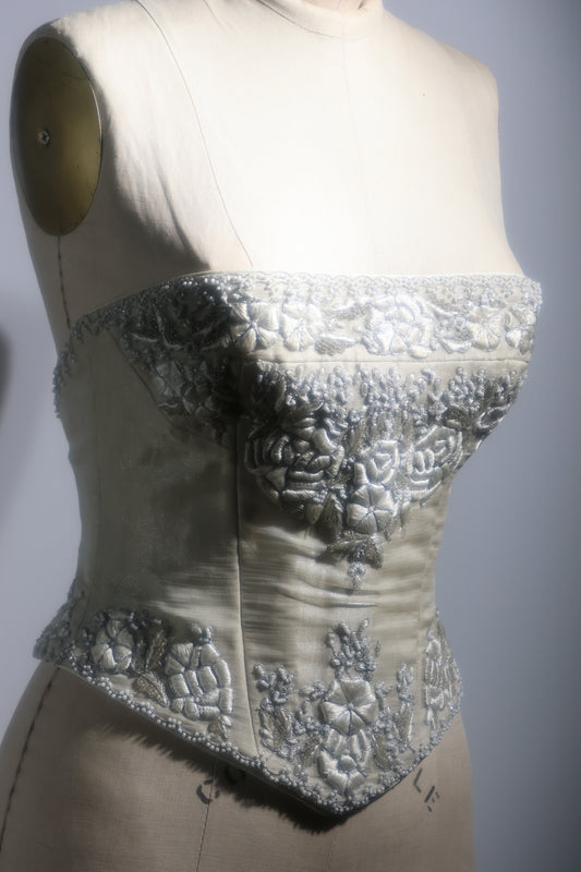 Eavis & Brown Corset TP40 Ivory / Chantilly White