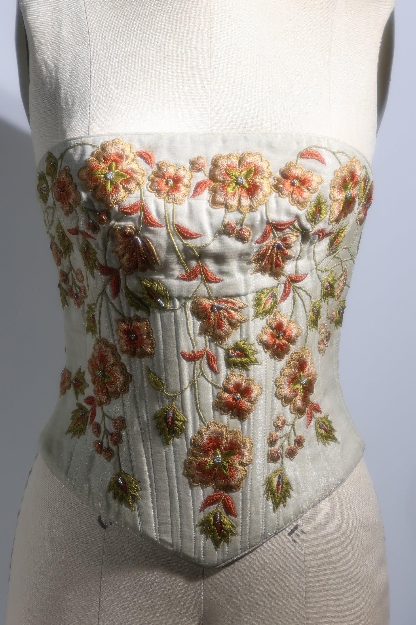 Eavis & Brown Corset TP44 Ivory/Ghan Multi