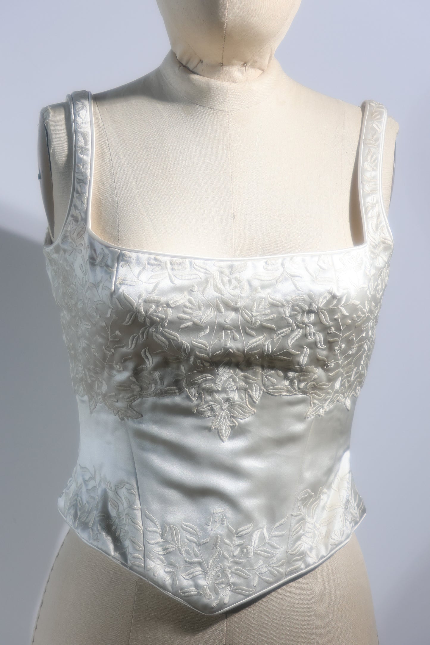 Eavis & Brown Corset TP87 Ivory