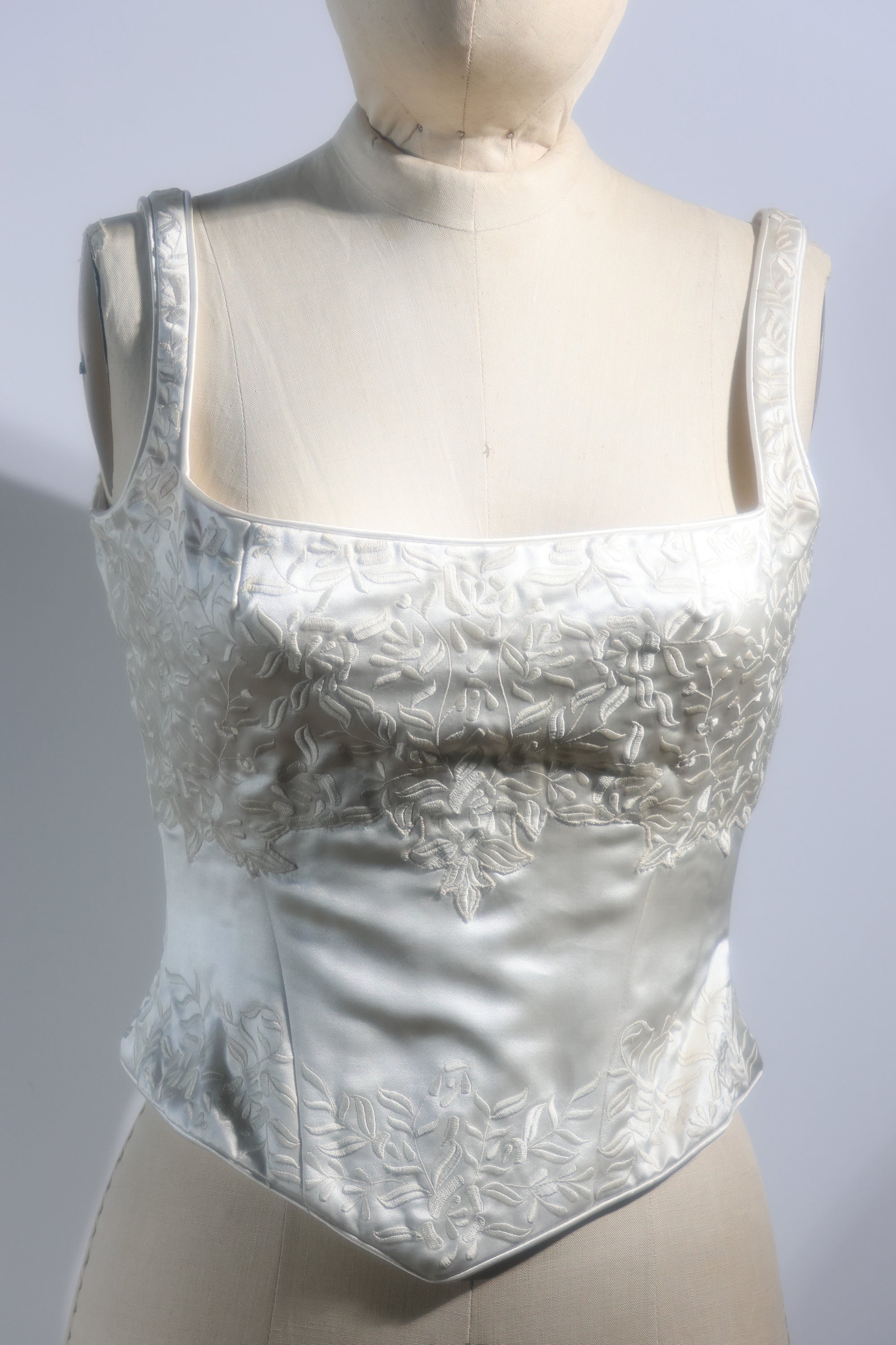 LES HABITUDES Corset TP87 — Ivory