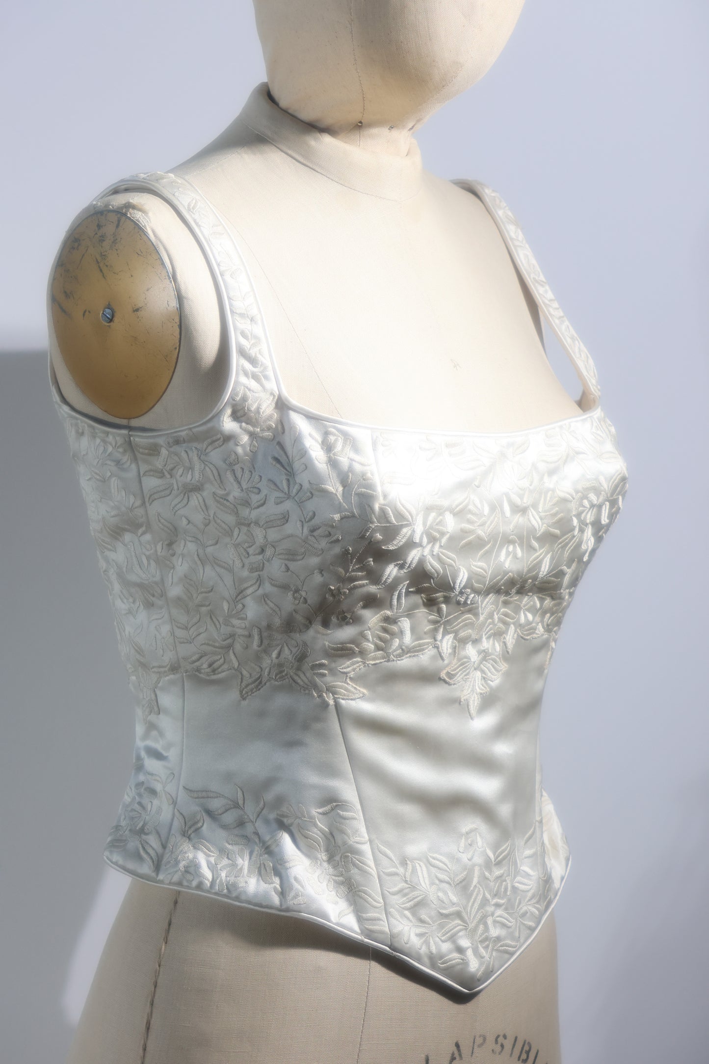Eavis & Brown Corset TP87 Ivory