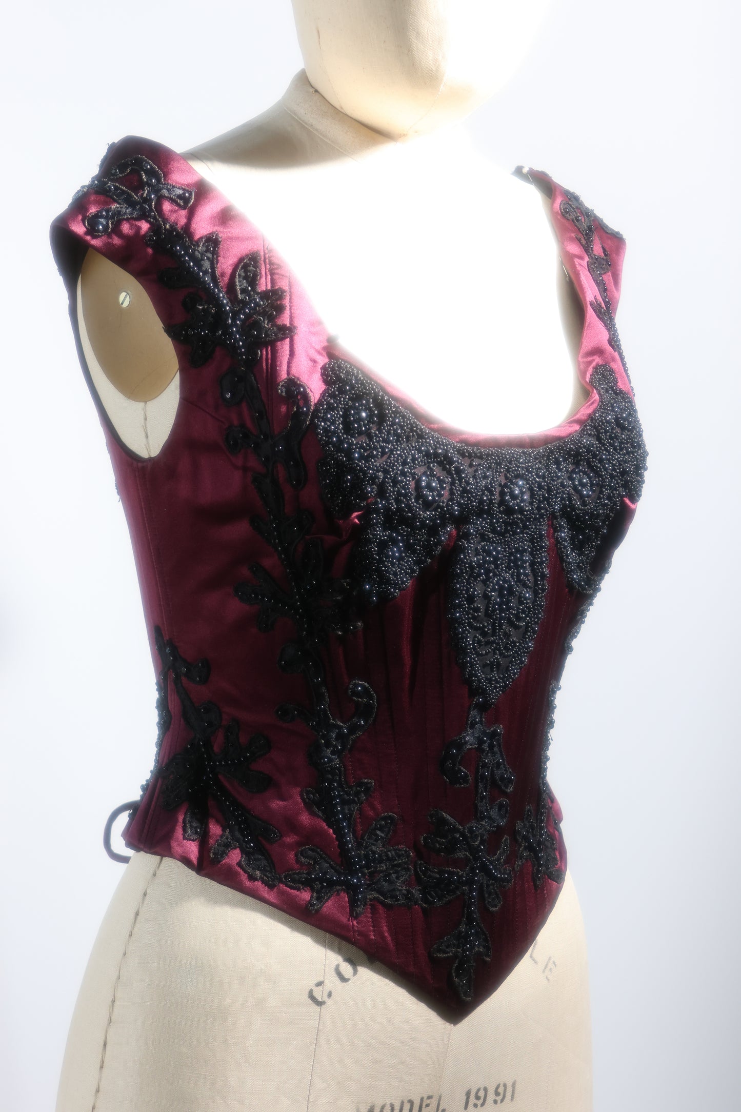 Eavis & Brown Corset TP14 Clairet / Black