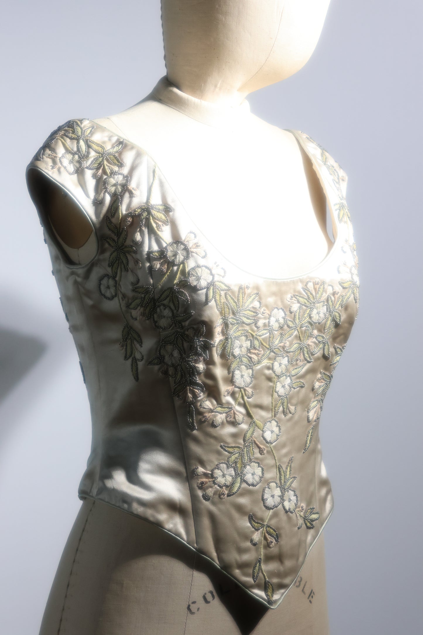 Eavis & Brown Corset TP88 Beige