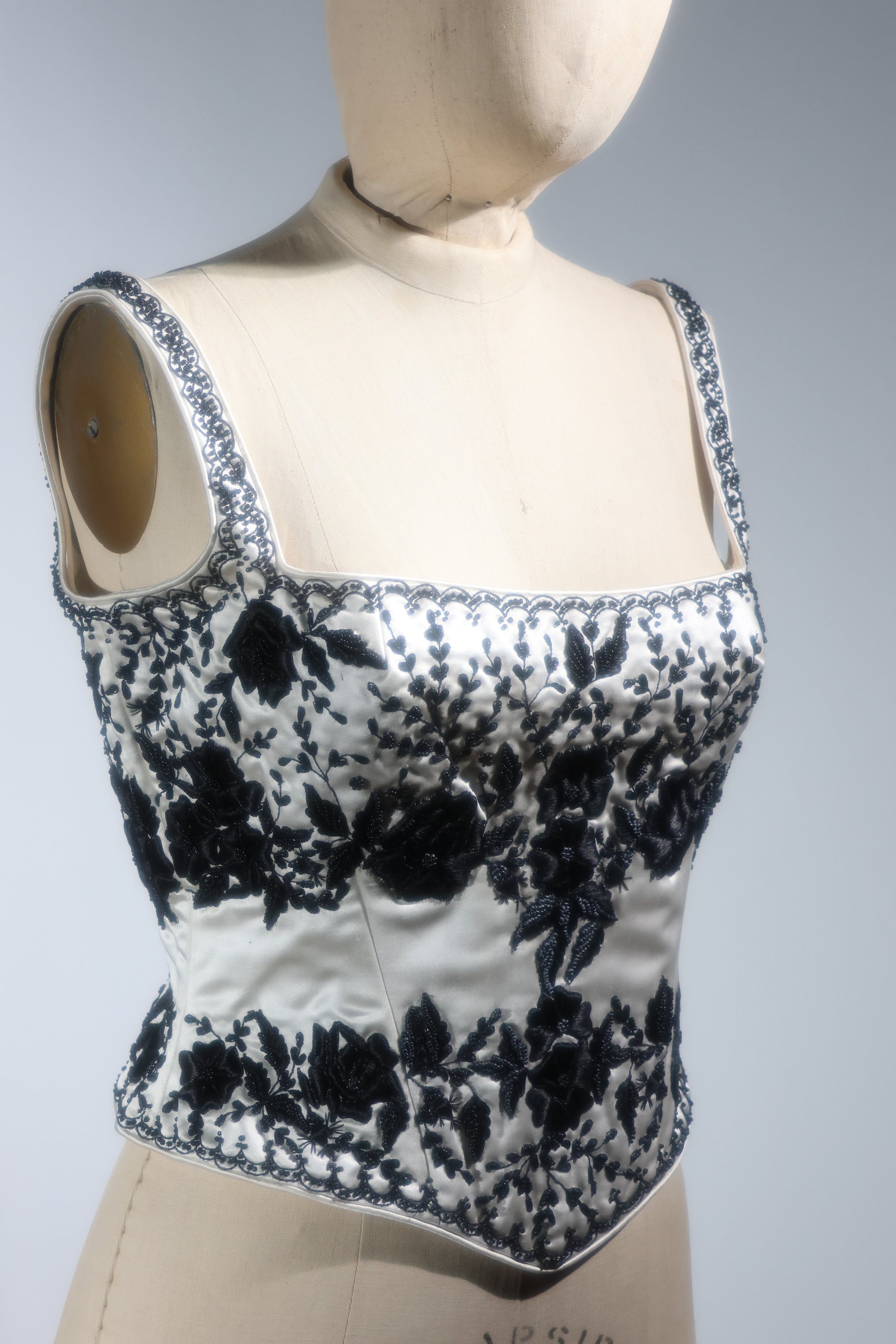 LES HABITUDES Corset TP73 — Ivory / Black