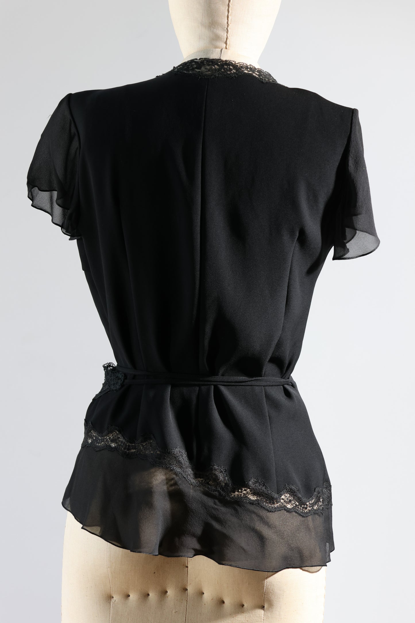 Foddis Lady 33 Wrap Top Silk TP 5 Black Pink Embroidered
