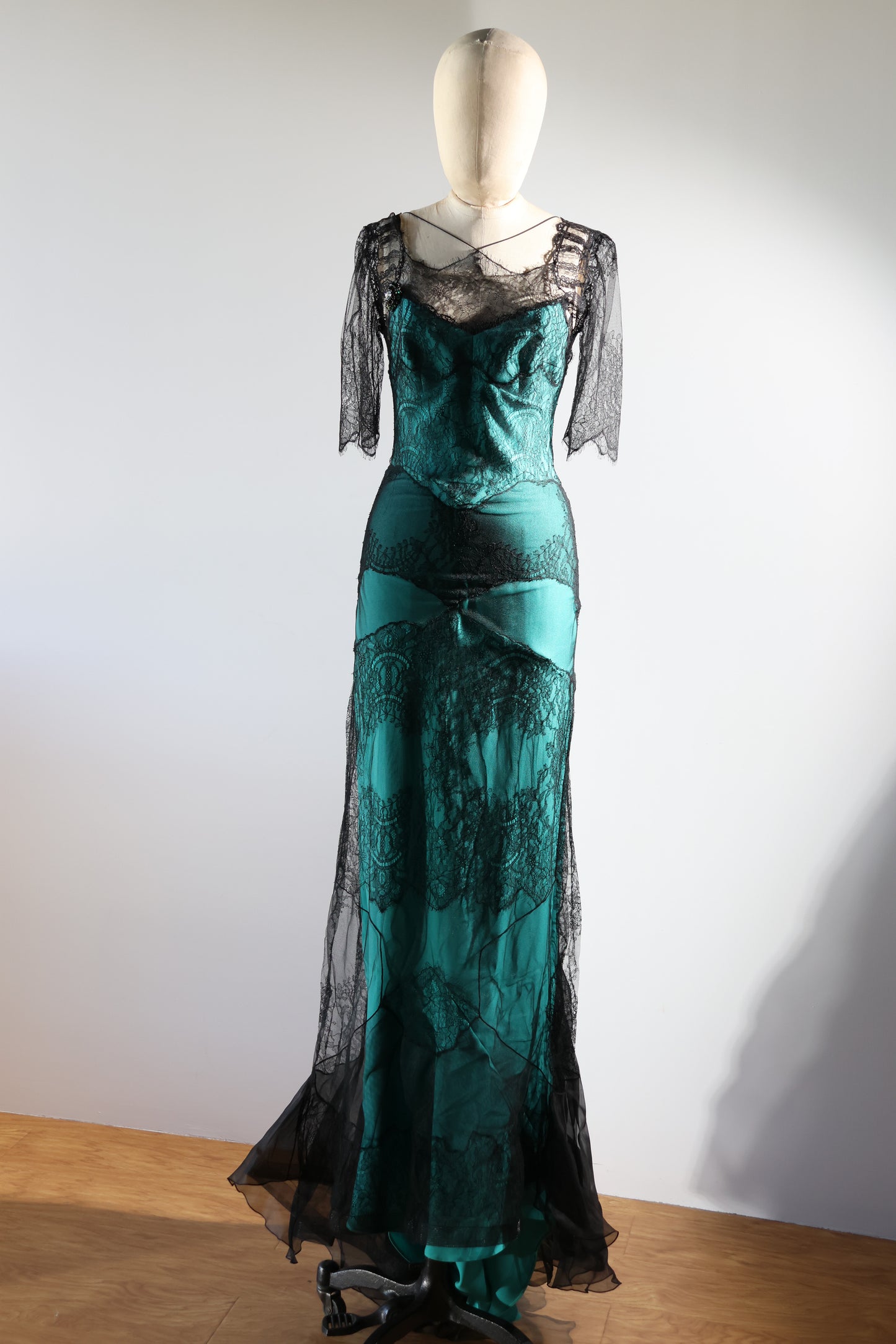 Foddis Lahore Silk / Lace Long Dress - Green/Black