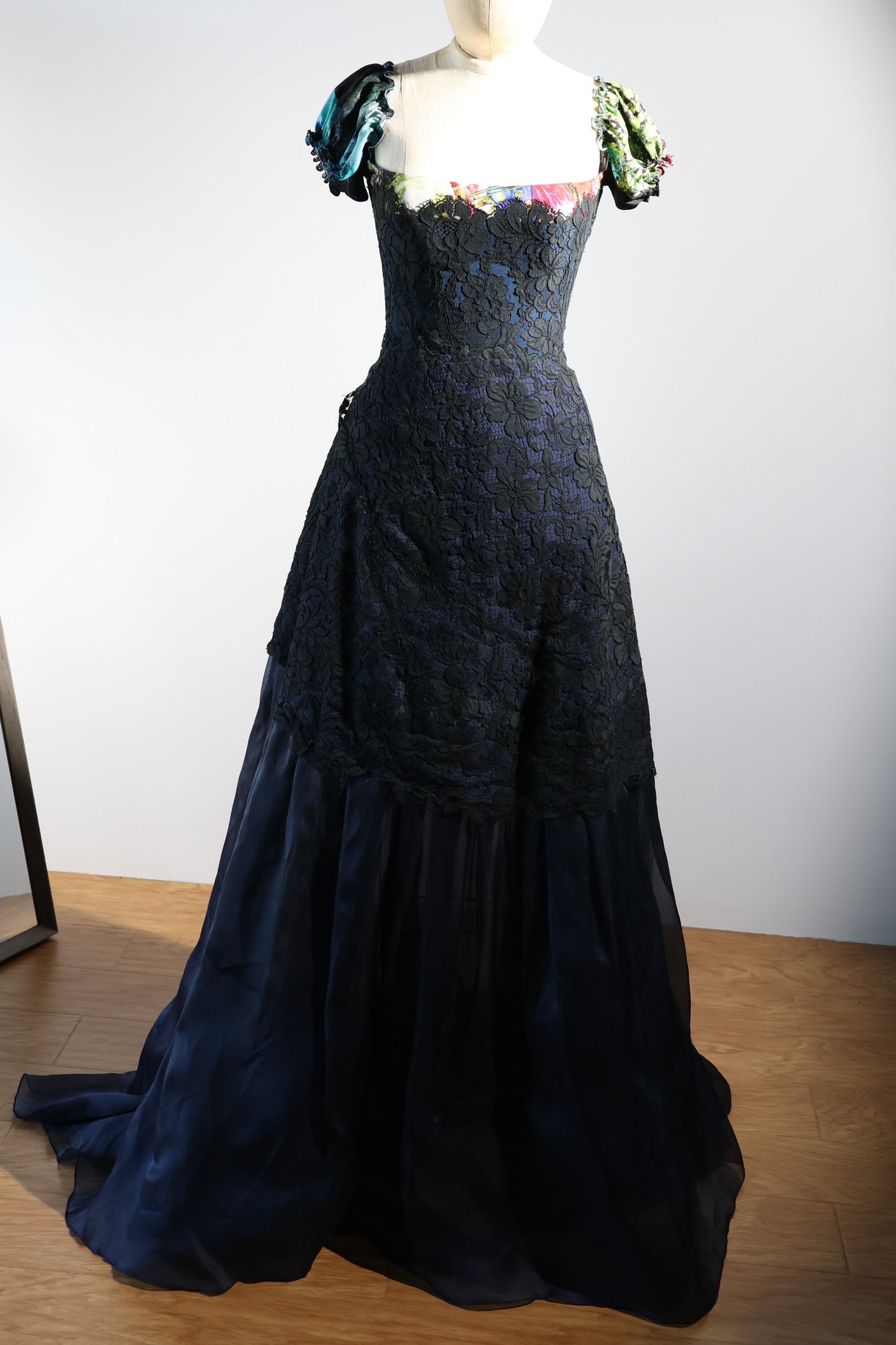Foddis Tersichore Lace / Organza Dress - Navy/Floral