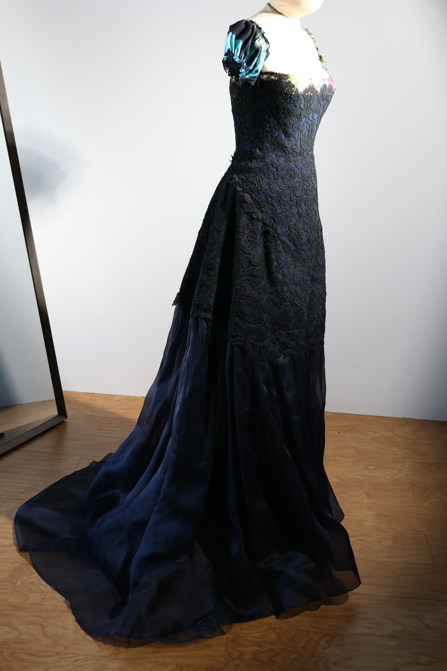 Foddis Tersichore Lace / Organza Dress - Navy/Floral