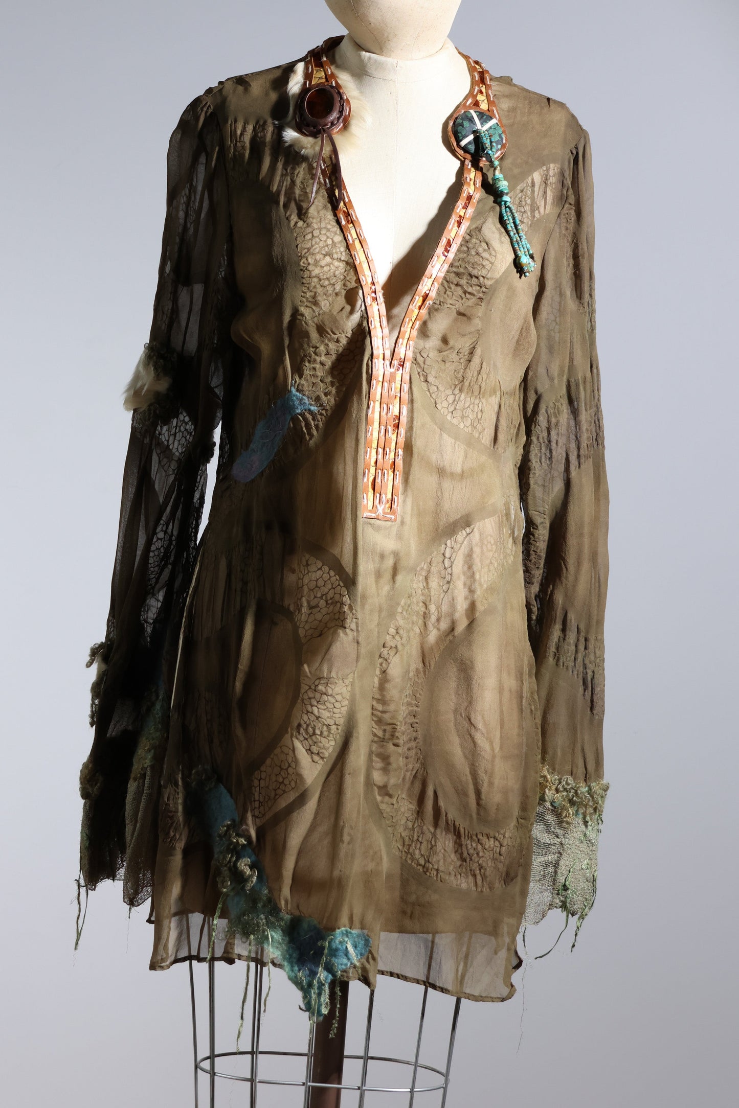 Share Spirit Silk Woven Top - Khaki