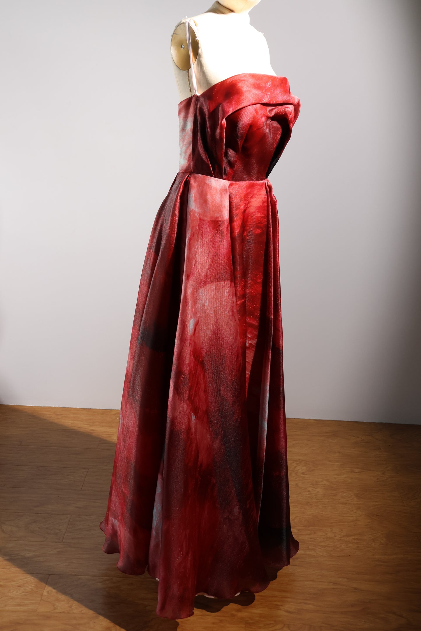 Gatti Nolli Strapless Gown - Wine
