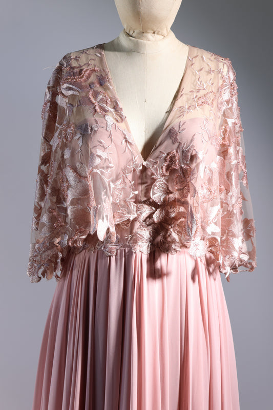 Gatti Nolli Lace / Chiffon Gown - Pink