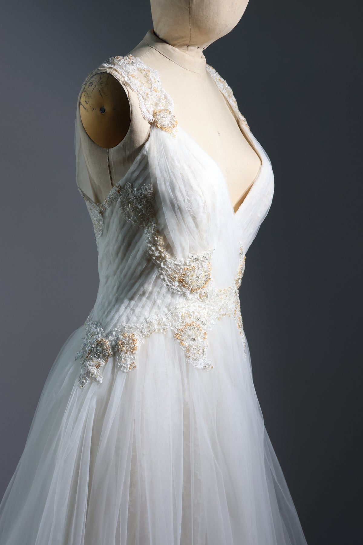 Lusan Mandongus Wedding Gown DR2 — Ivory