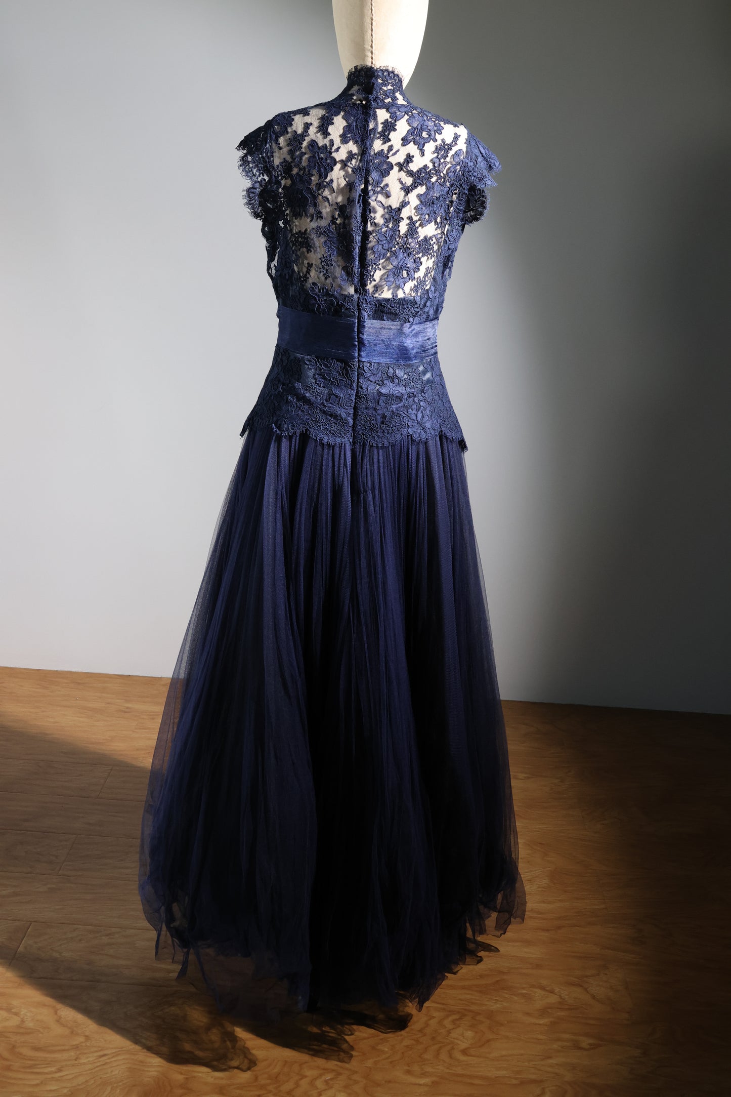 Eavis & Brown Grace Dress Long Silk Tulle - Navy