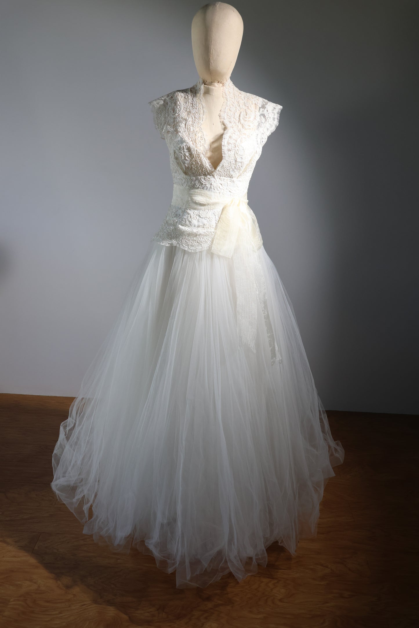 Eavis & Brown Grace Dress Long Silk Tulle - Ivory