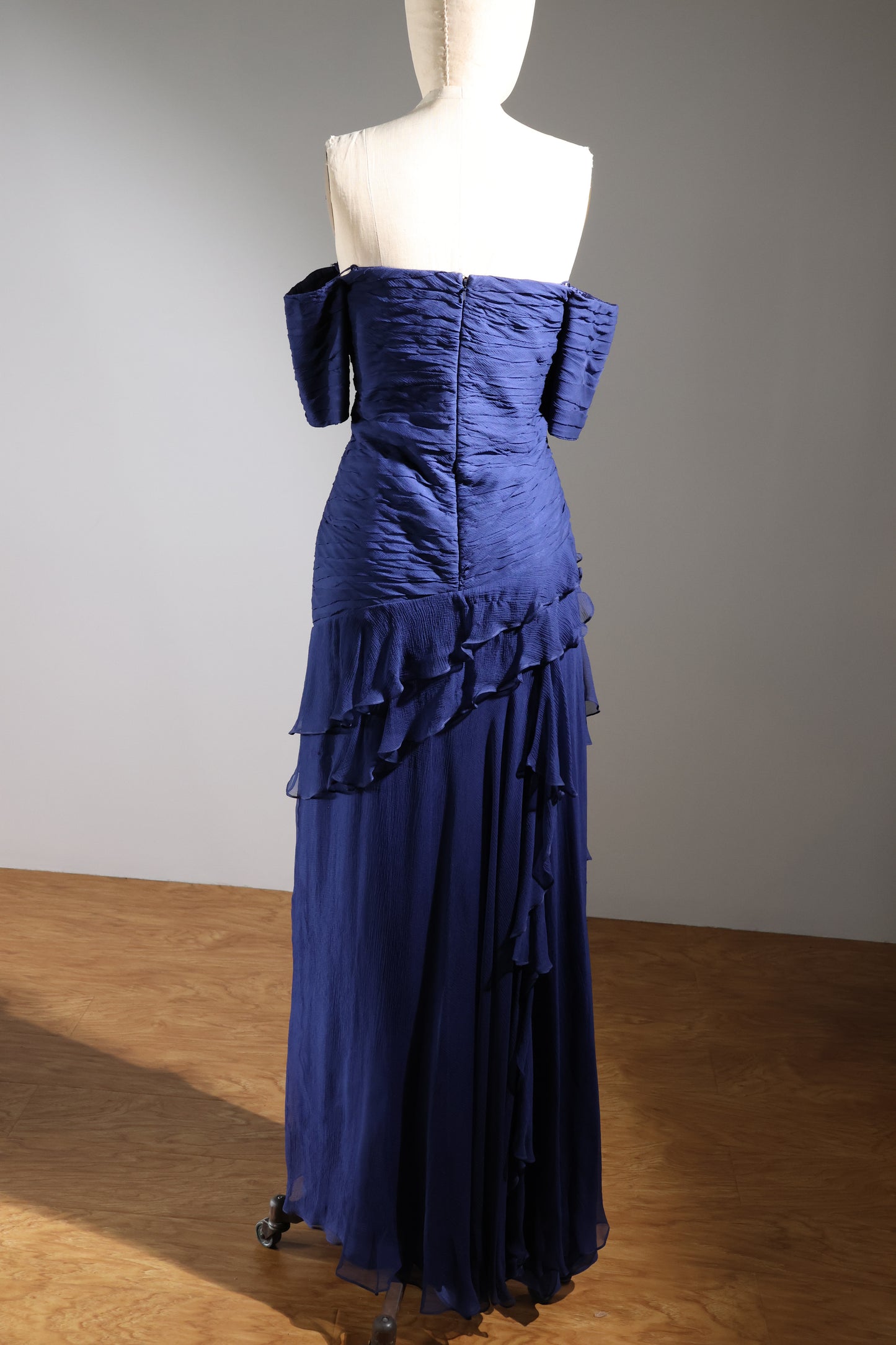 Les Habitudes Royal Sweet Heart Necklince - Navy