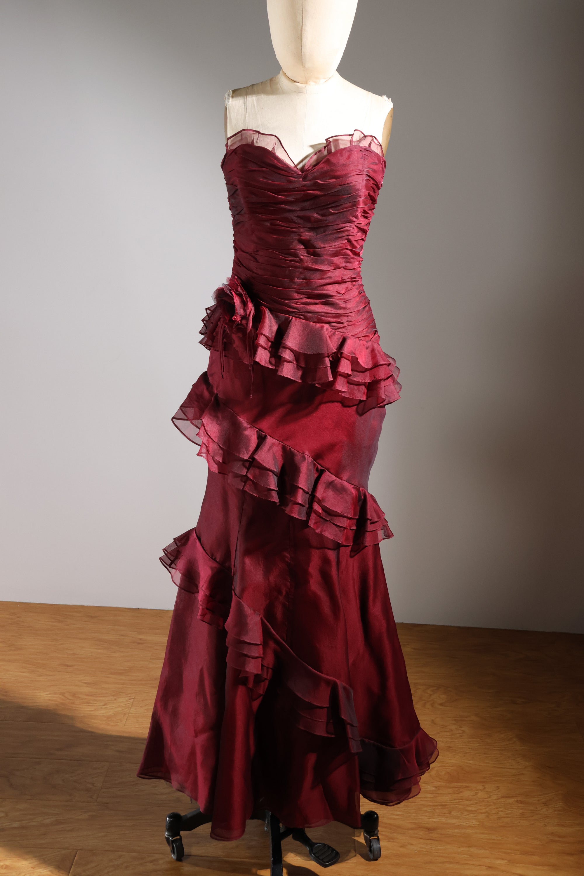 LES HABITUDES Asymmetrical Dress — Burgundy