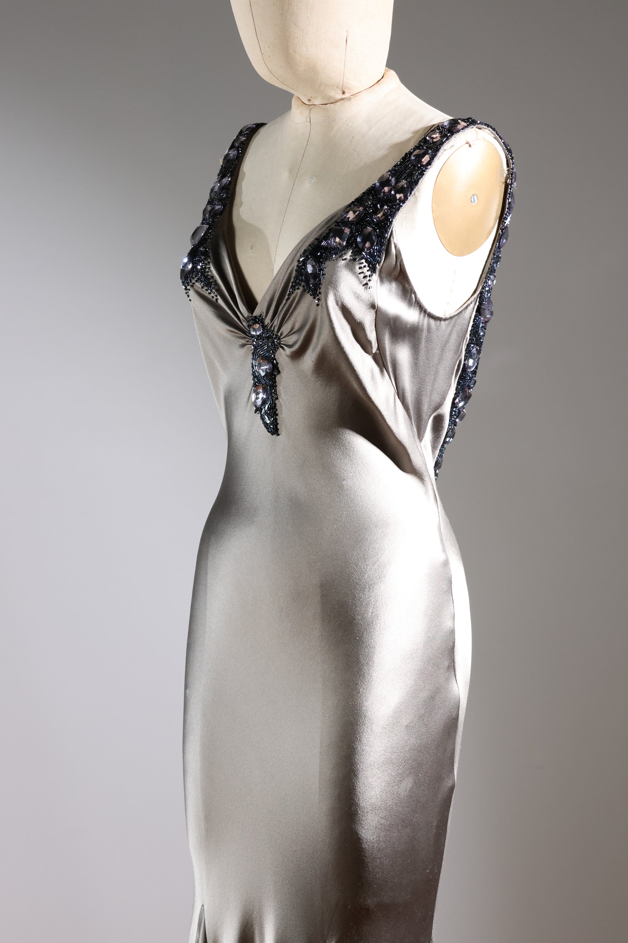 LES HABITUDES Bling Godet Dress — Grey / Black