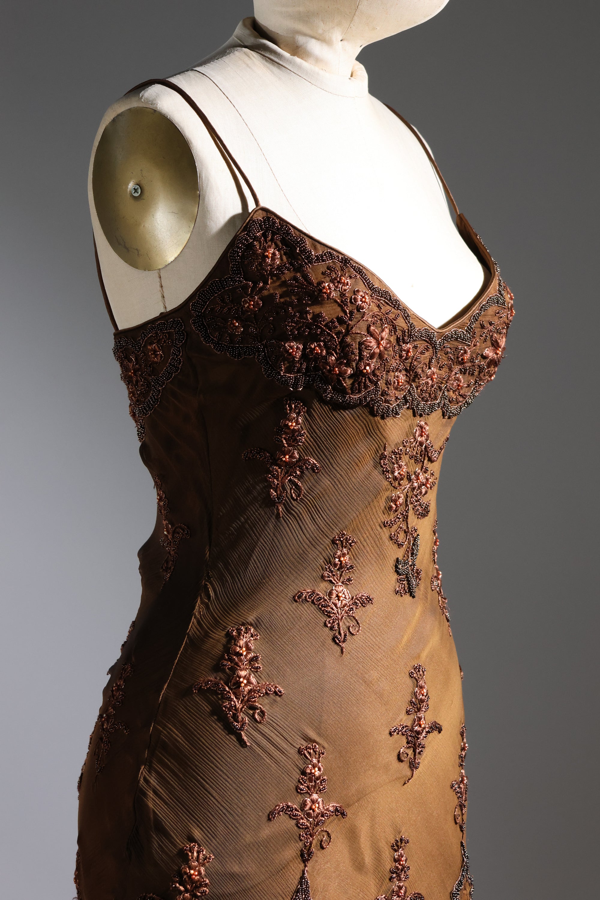 LES HABITUDES Scallop Dress — Bronze