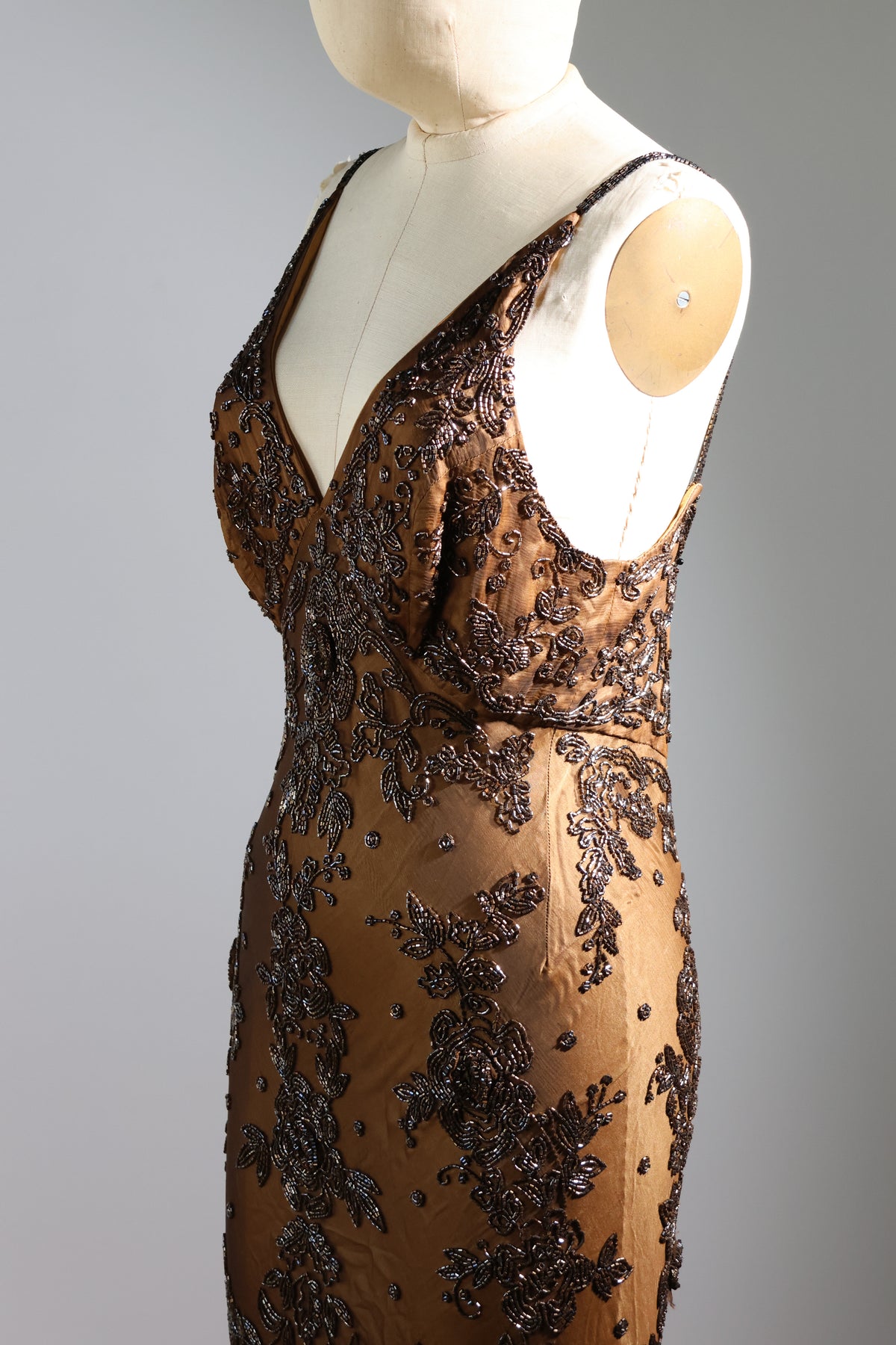 LES HABITUDES Beaded Pattern Dress 126 — Gold / Brown