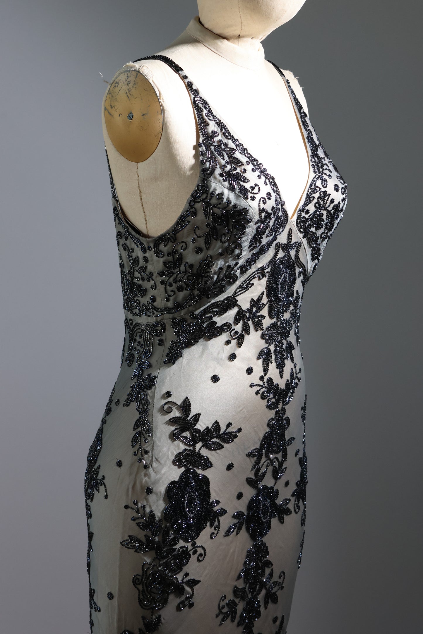Les Habitudes Beaded Pattern Dress 126 - Silver Blue / Pink