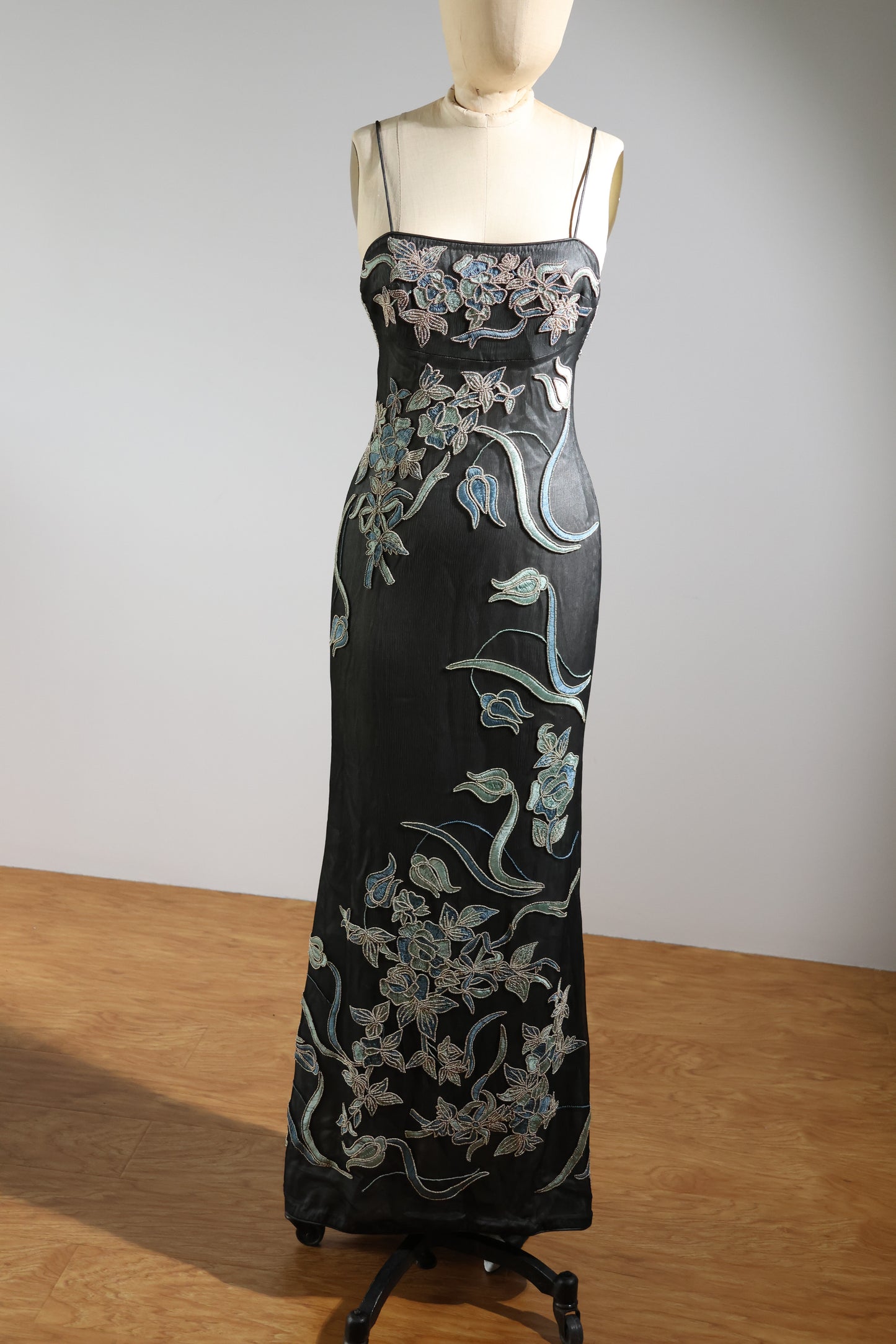 Eavis & Brown Beaded Dress 97 - Black / Blue Embroidered
