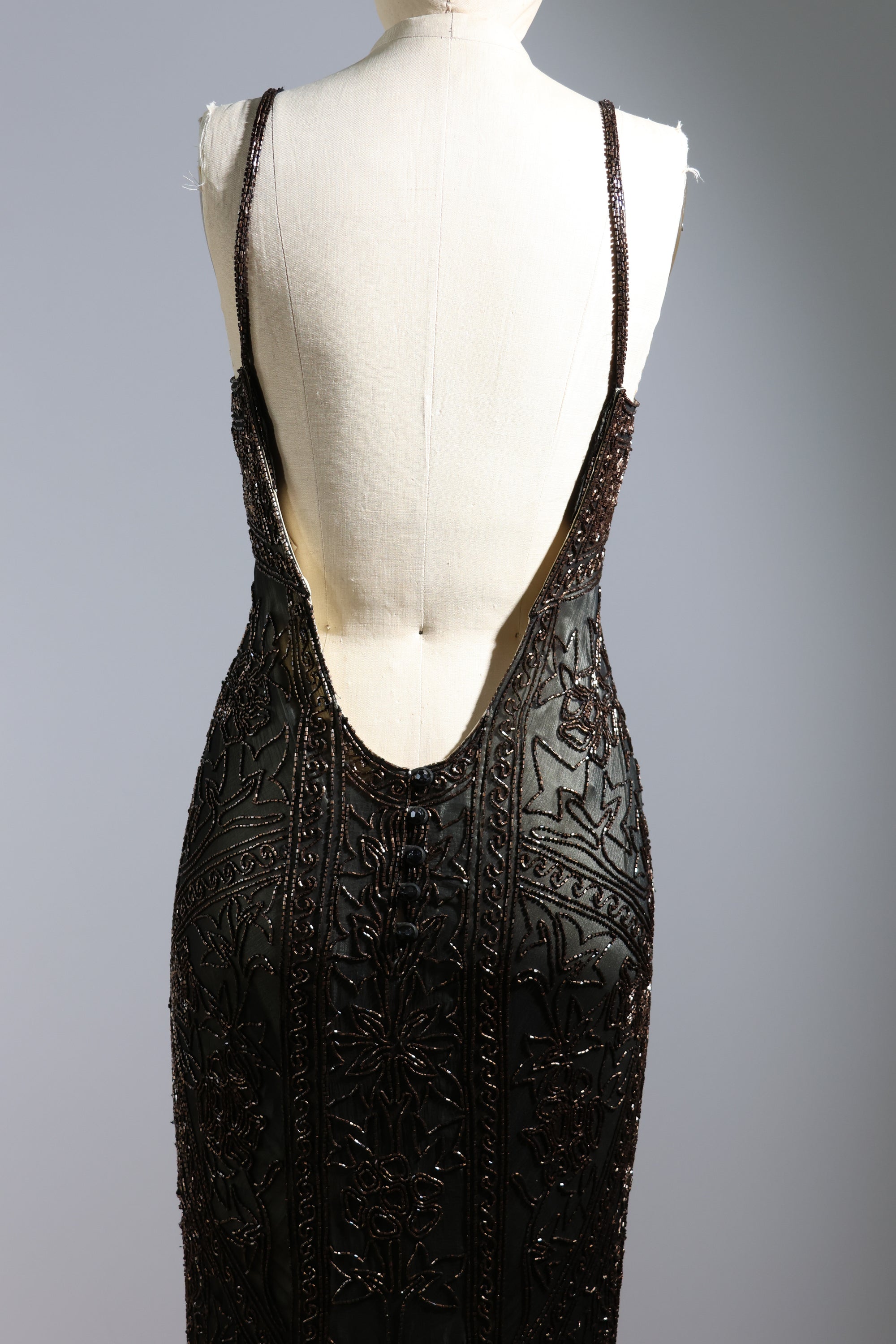 LES HABITUDES Trellis Long Dress 71 — Black / Bronze / Gold