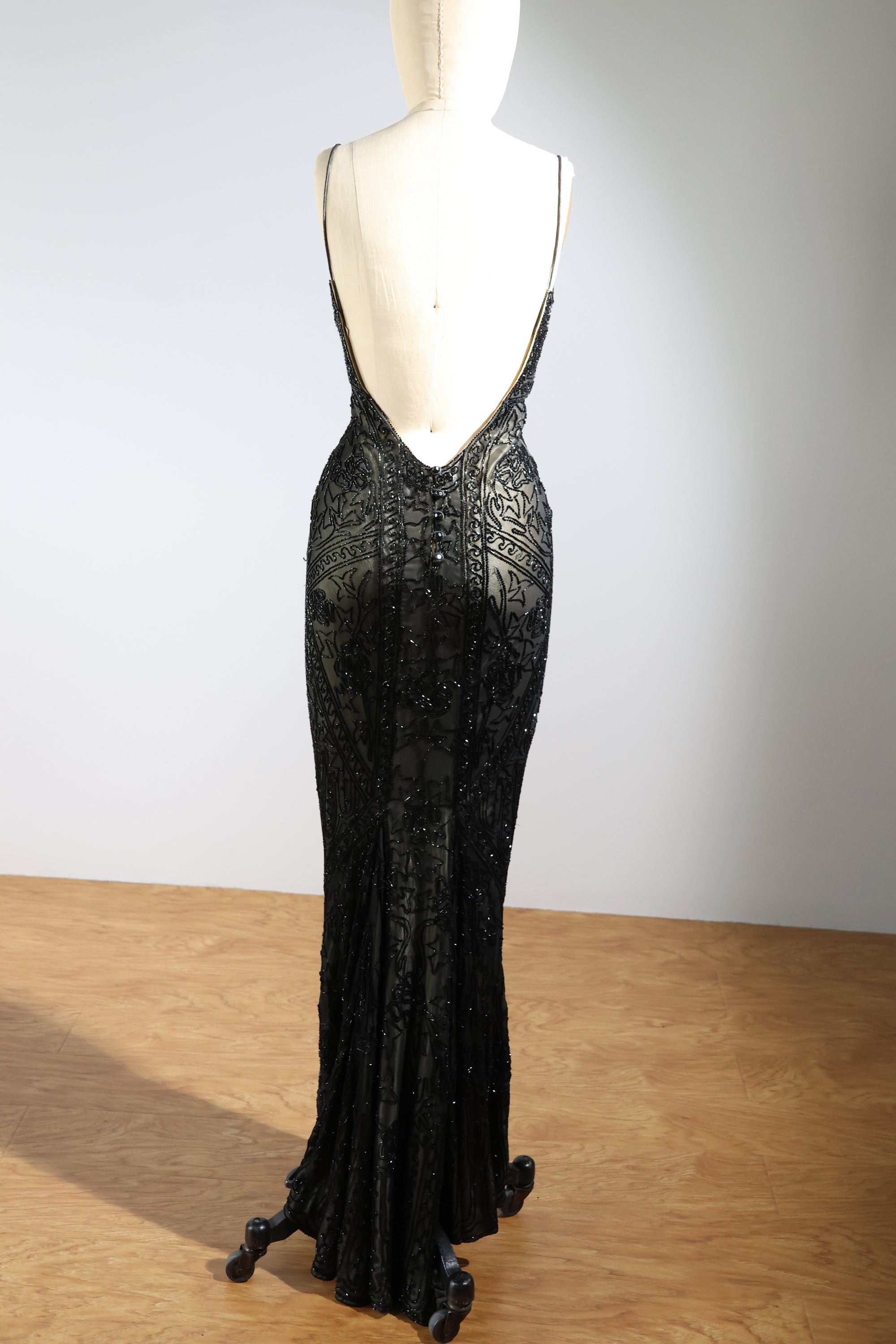 LES HABITUDES Trellis Long Dress 71 — Black / Light Gold