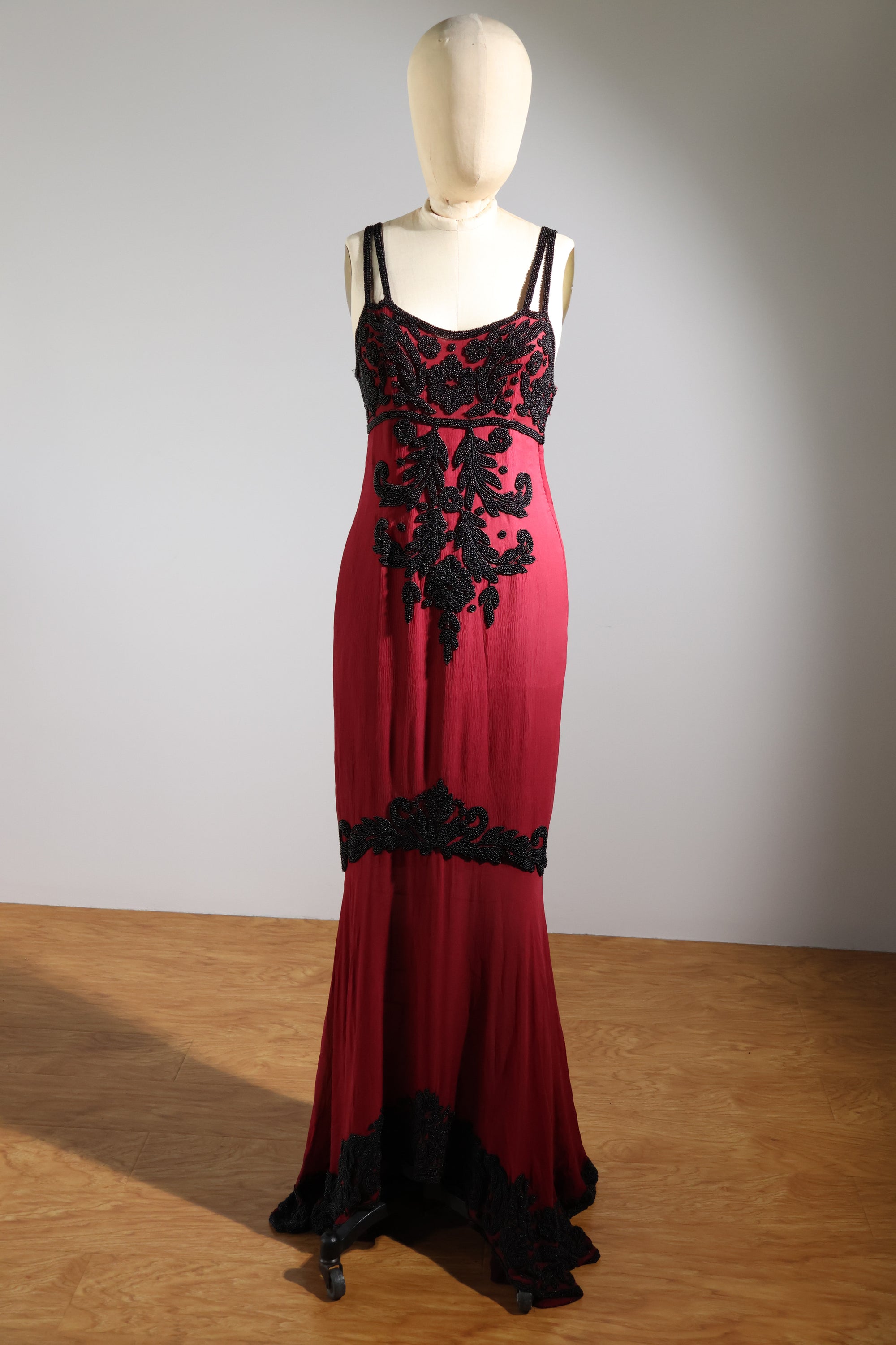 LES HABITUDES Dress 48 — Burgundy / Black