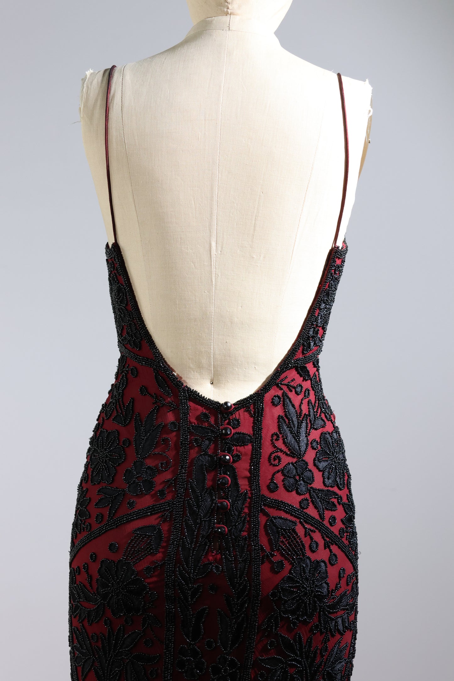 Eavis & Brown Daryl Regency Dress 67 - Burgundy / Black