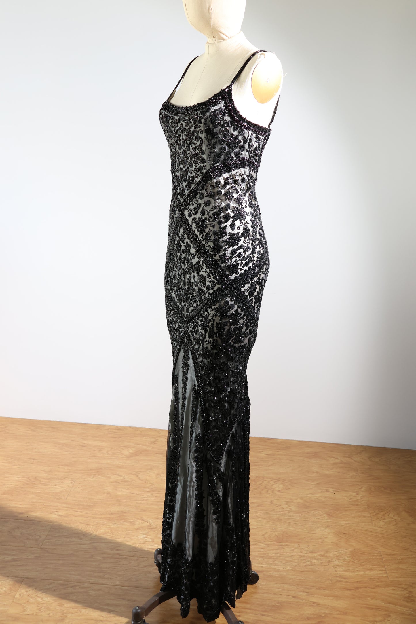 Les Habitudes Striped Beaded Dress 135 - Black / Ivory