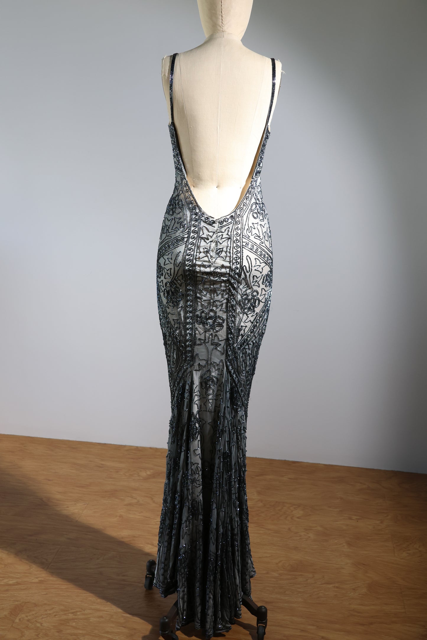 Les Habitudes Trellis Gown 171 - Blue Grey / Pale Pink