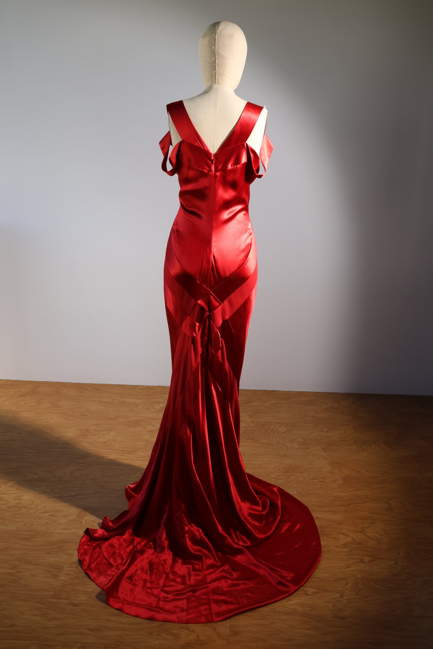 Bellville Sassoon Silk Satin Criss-Cross - Red