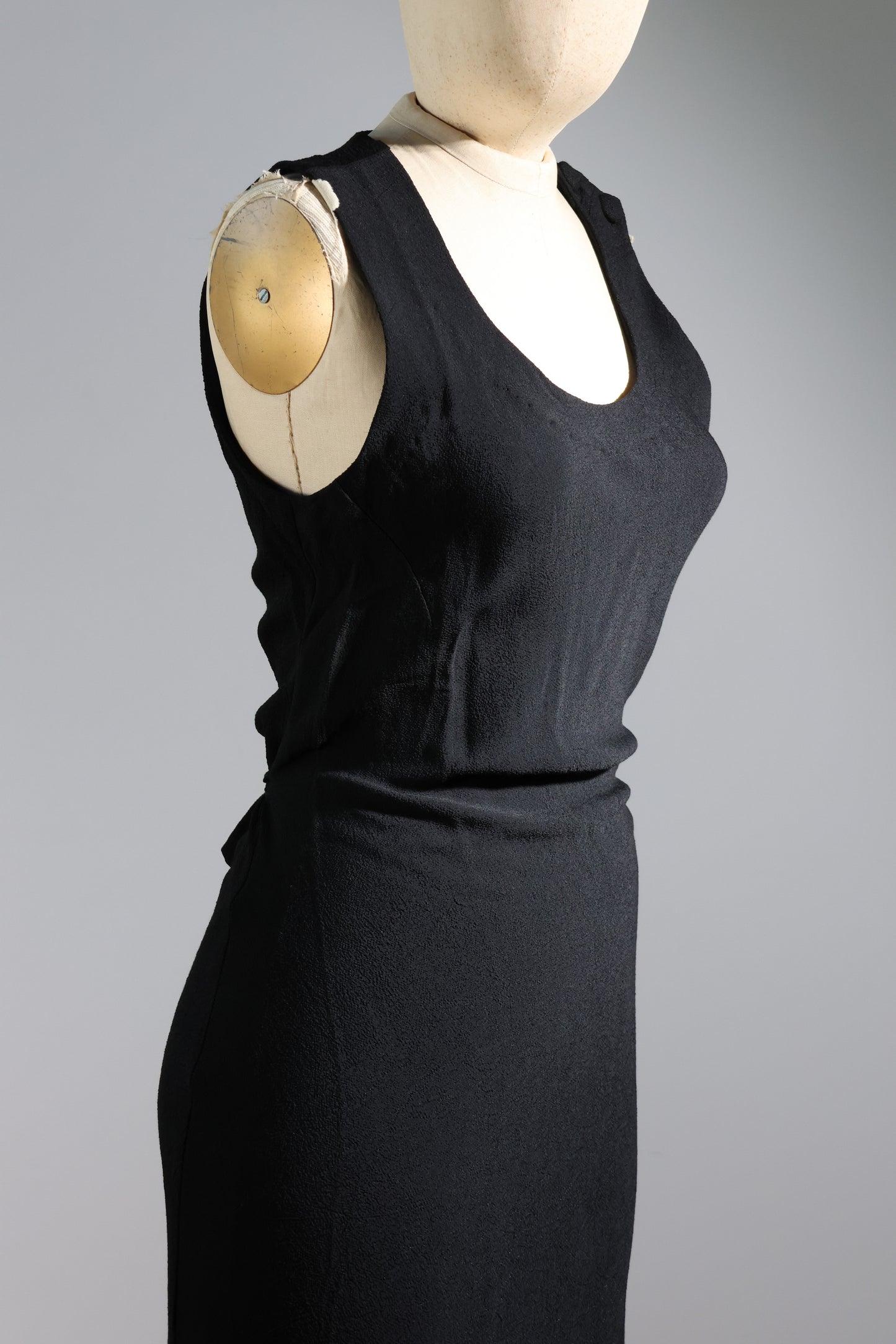 Les Habitudes Two Button Dress - Black