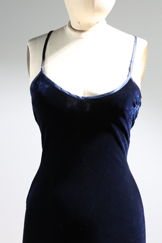 Les Habitudes Velvet Train Dress Long - Navy Blue