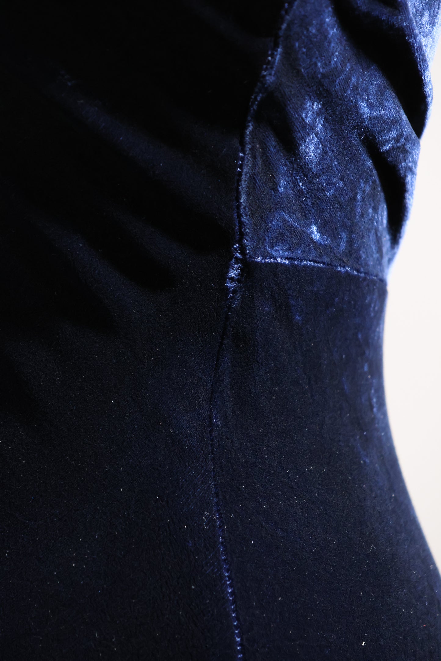 Les Habitudes Velvet Train Dress Long - Navy Blue
