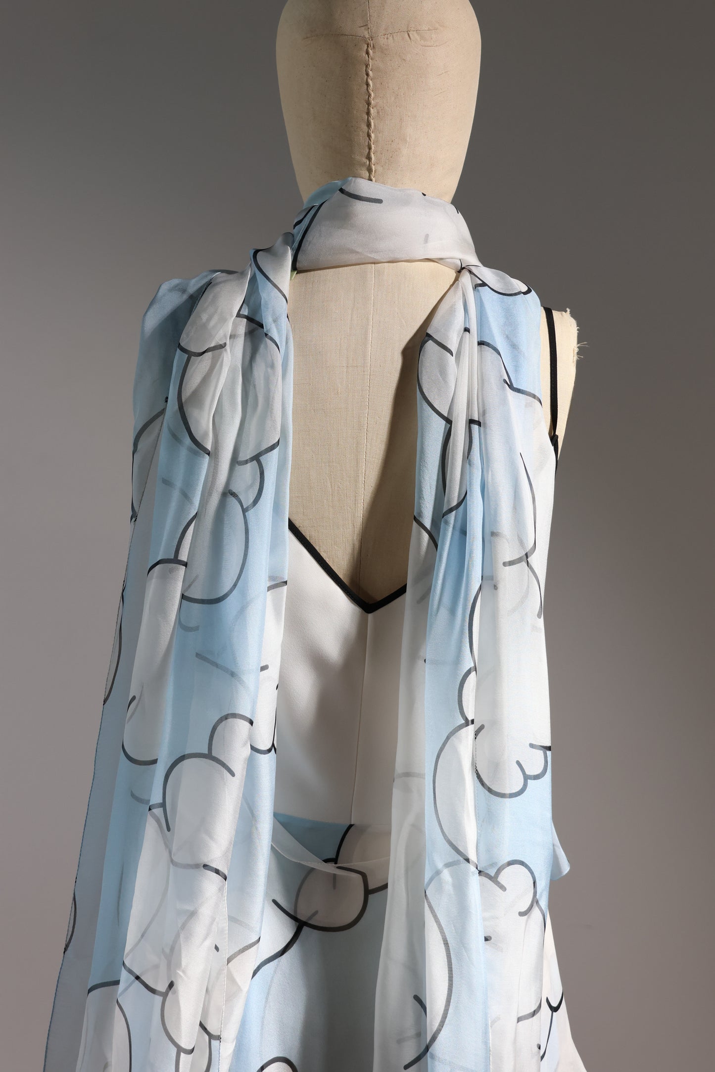 Foddis Short Gown With Shawl - Cloud Print