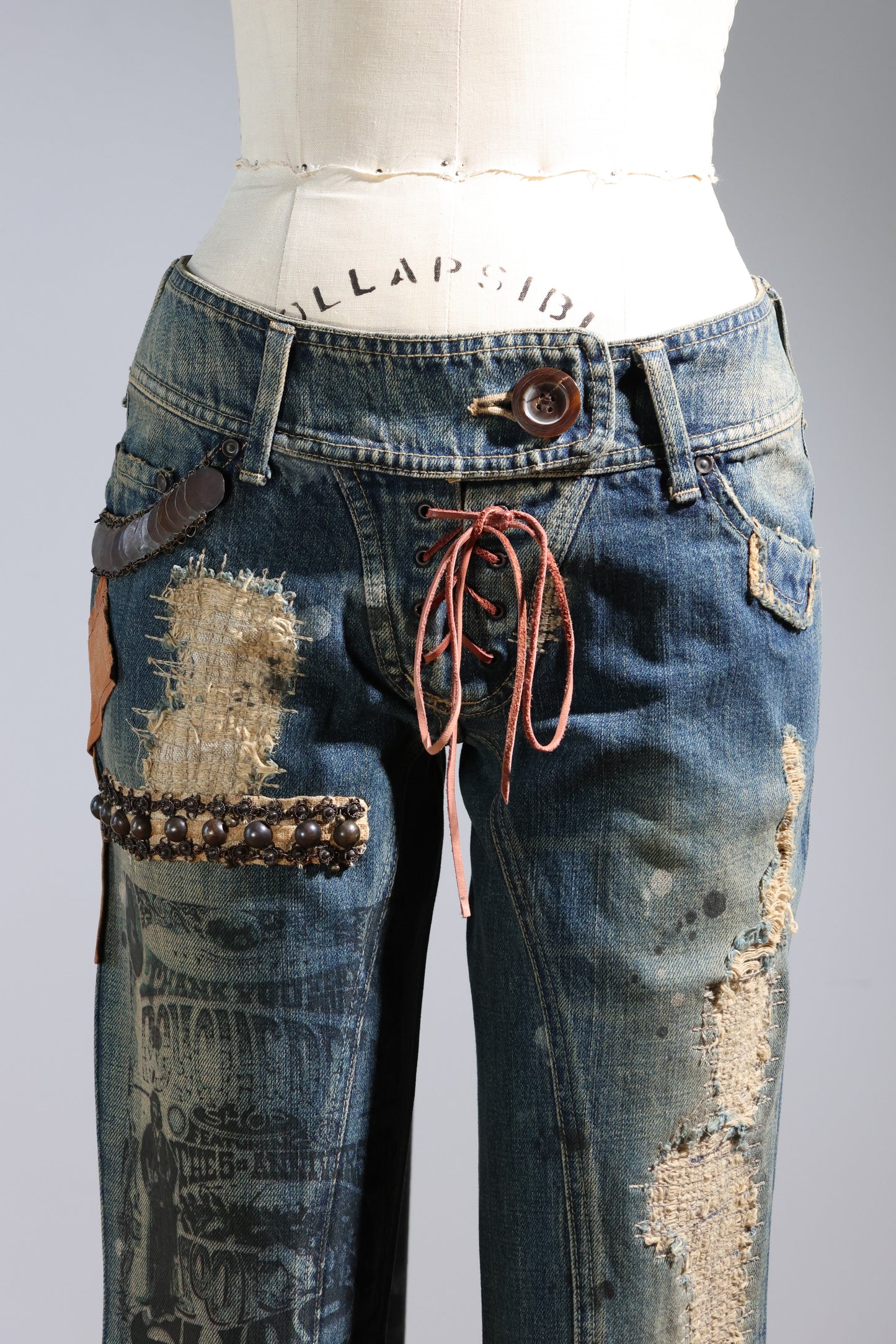 Share Spirit Ladies Jeans Embelished - Psychedelic