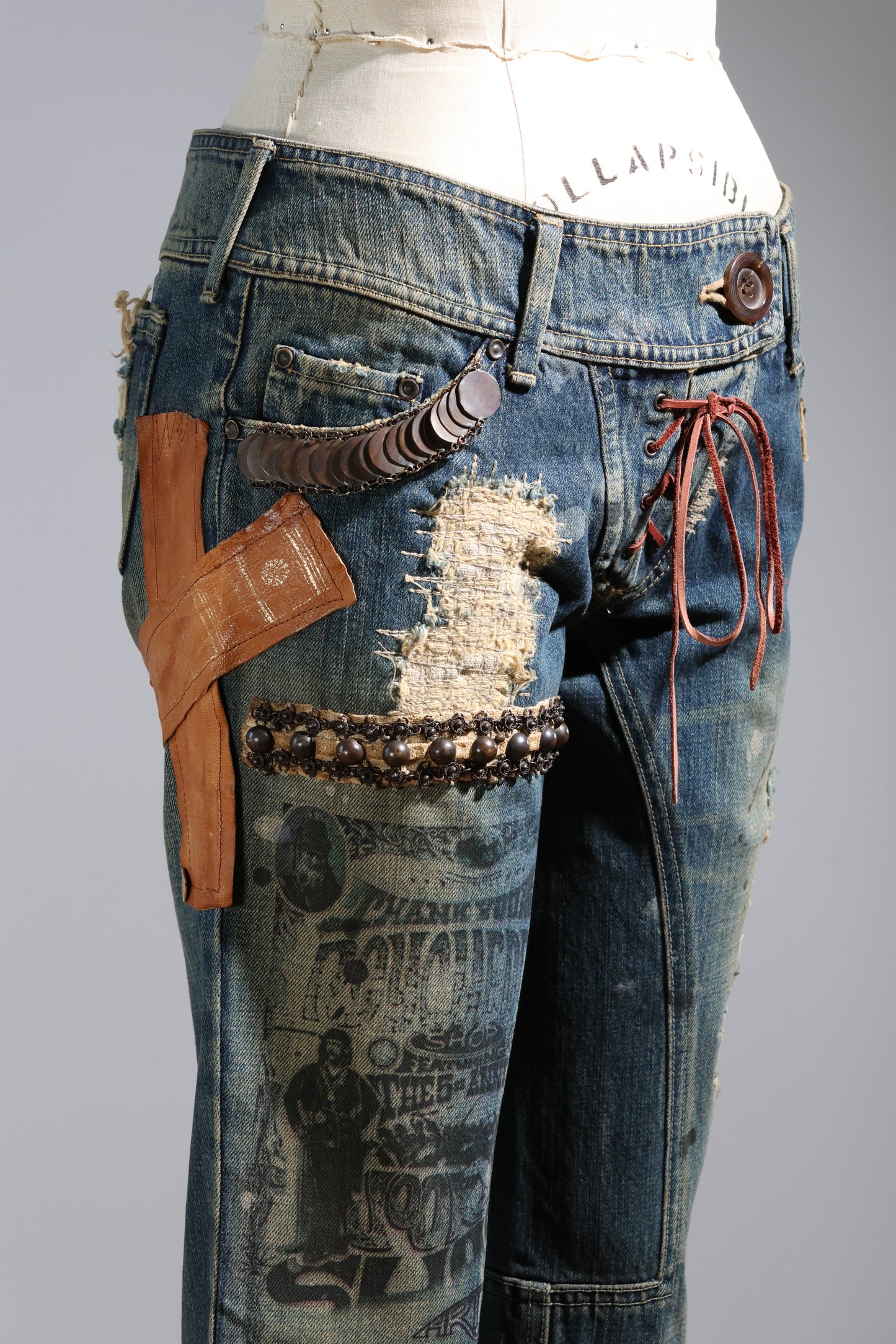 Share Spirit Ladies Jeans Embelished - Psychedelic