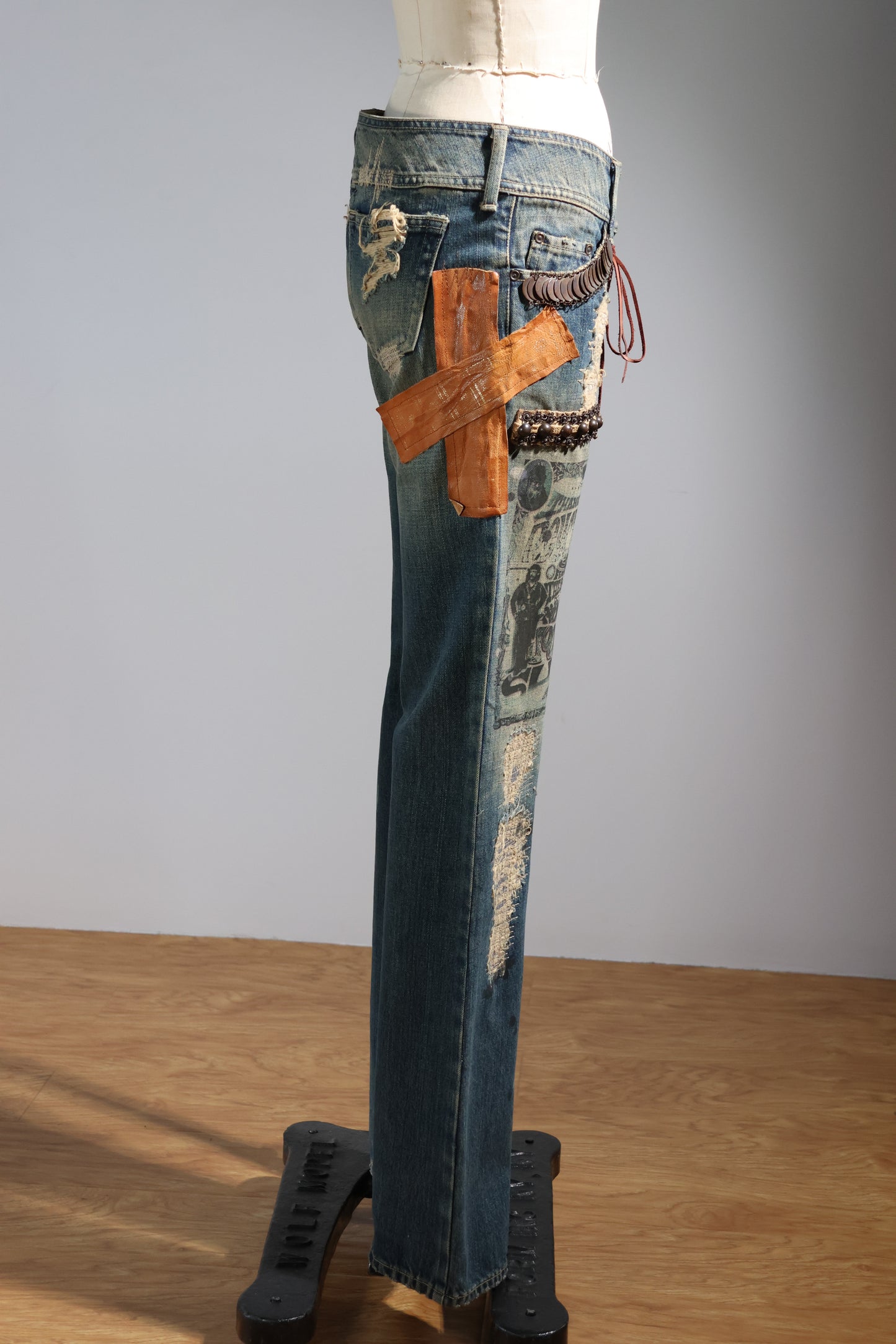 Share Spirit Ladies Jeans Embelished - Psychedelic