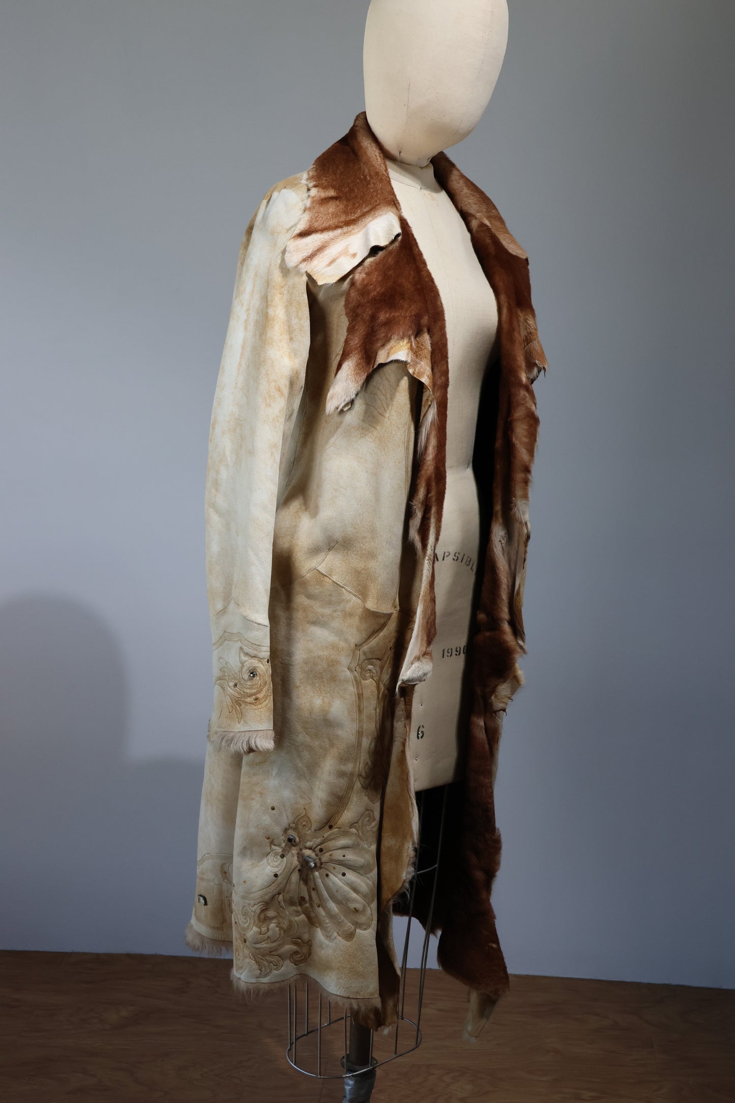 Maxfield Parrish Gothic Lamb Coat - CT70 Tan / Shell