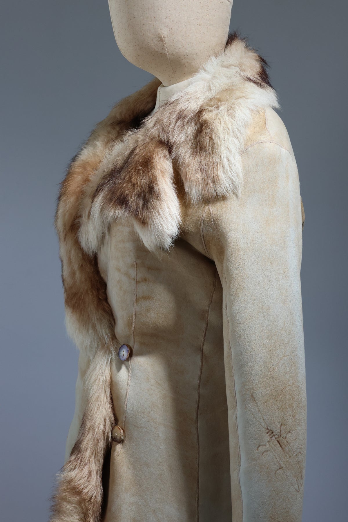 Maxfield Parrish Full-Length Lamb Coat CT9 — Tan / Vines