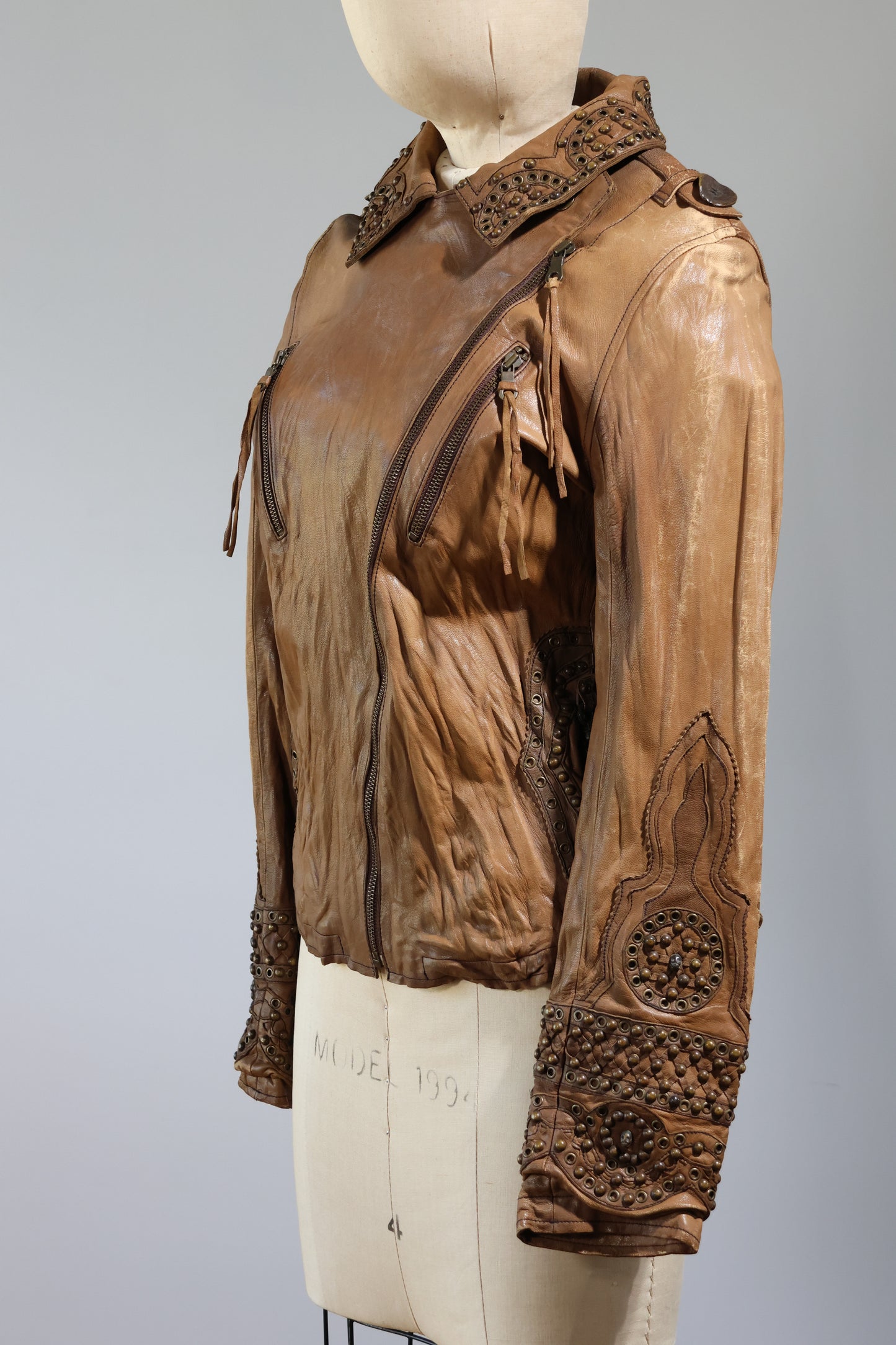 Share Spirit Goat Leather Jacket With Studs - JK2 Distressed Natural