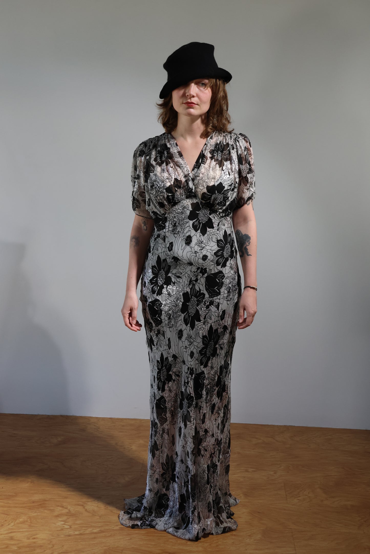 Les Habitudes No Pocket 40’s Dress - Silk Floral