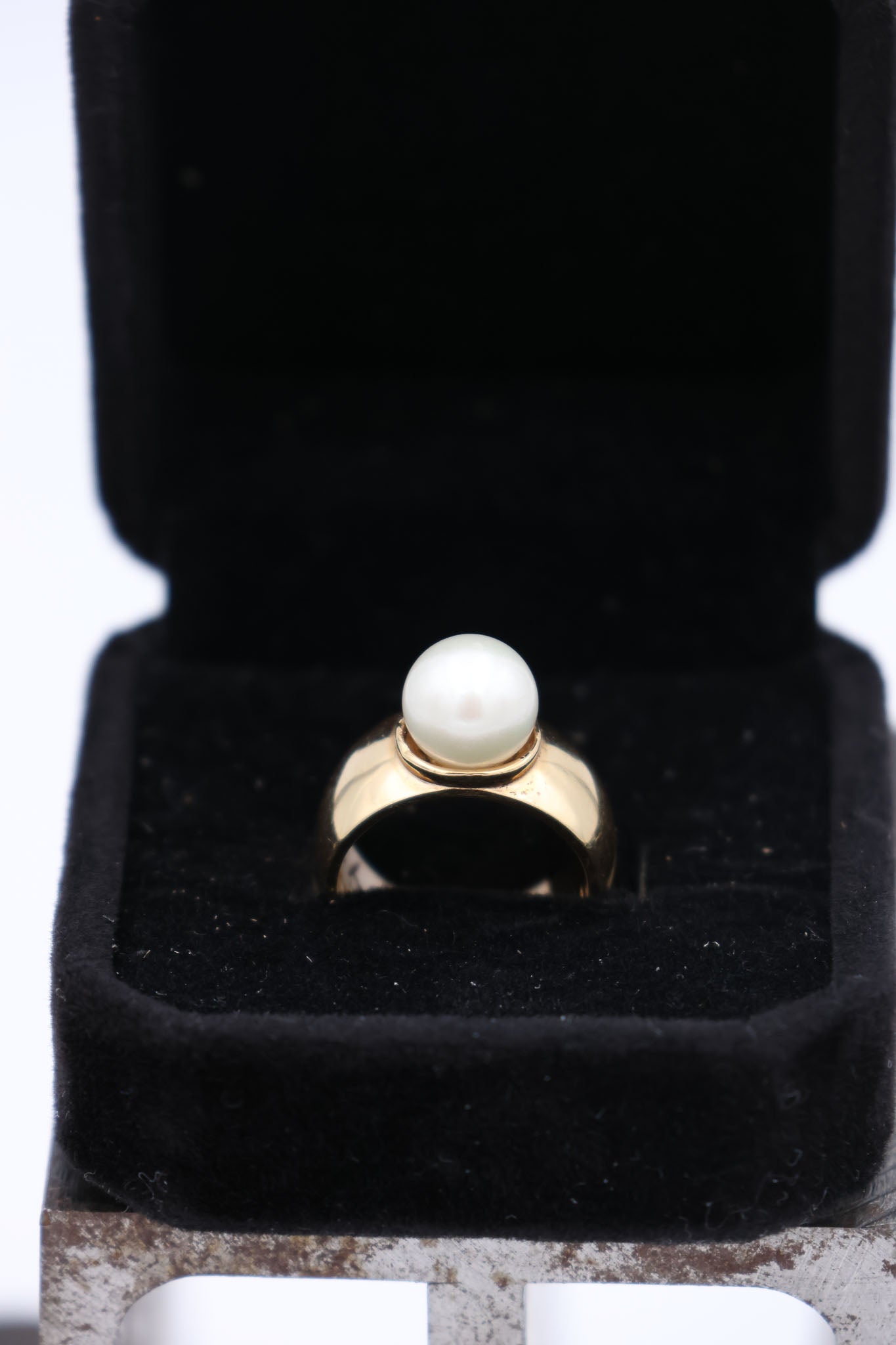 18K Gold &amp; South Sea Pearl Ring