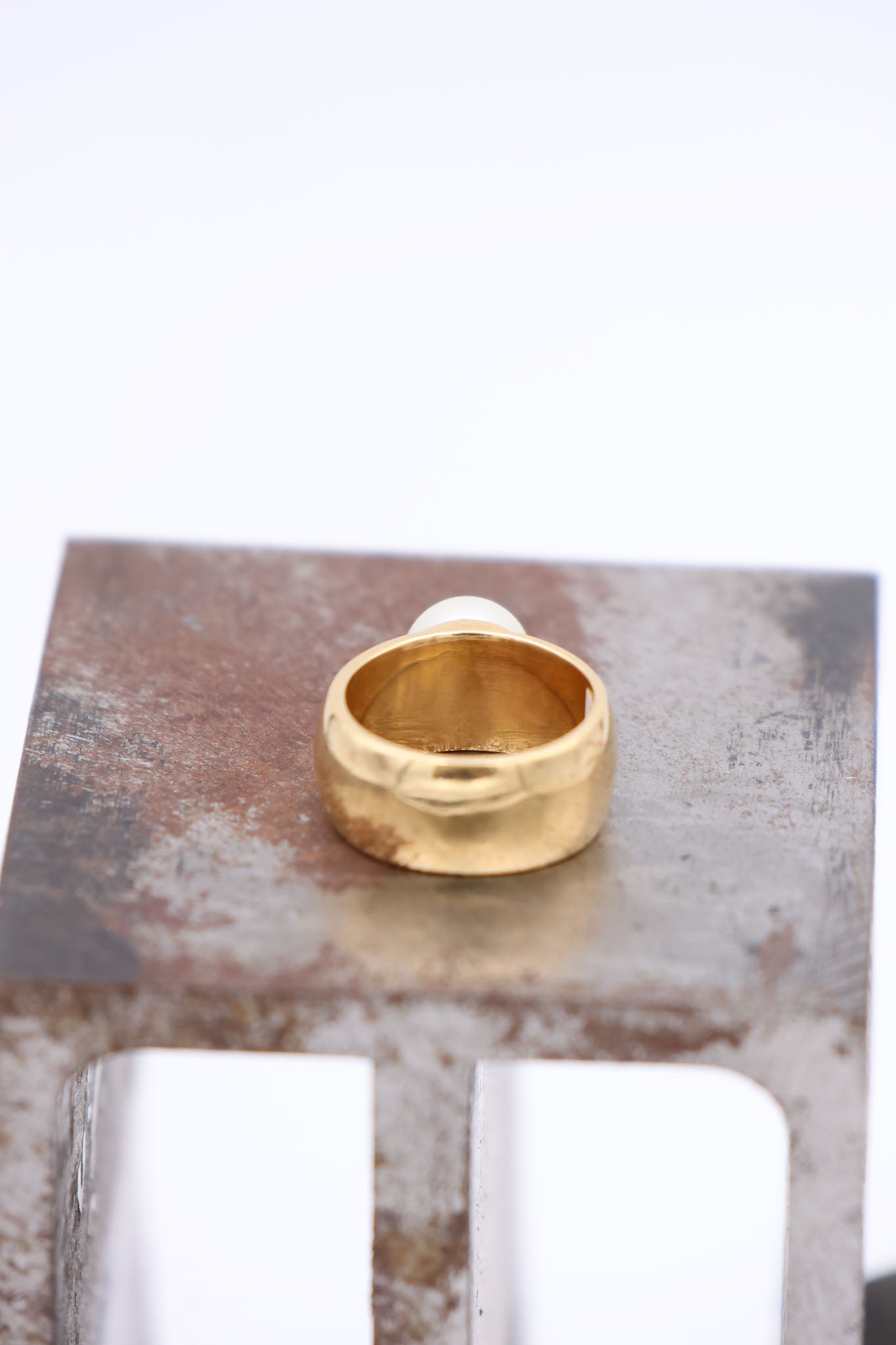 18K Gold &amp; South Sea Pearl Ring